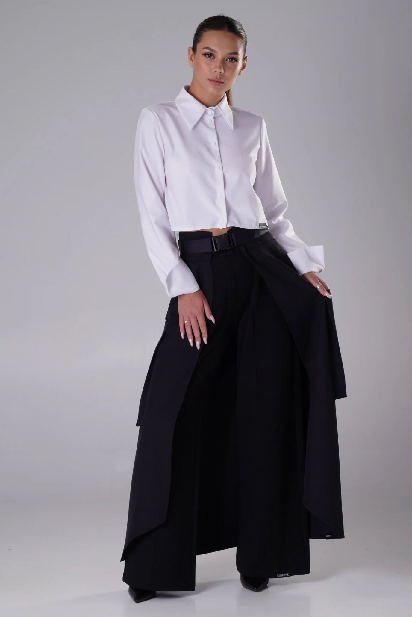 Женская белая рубашка 1