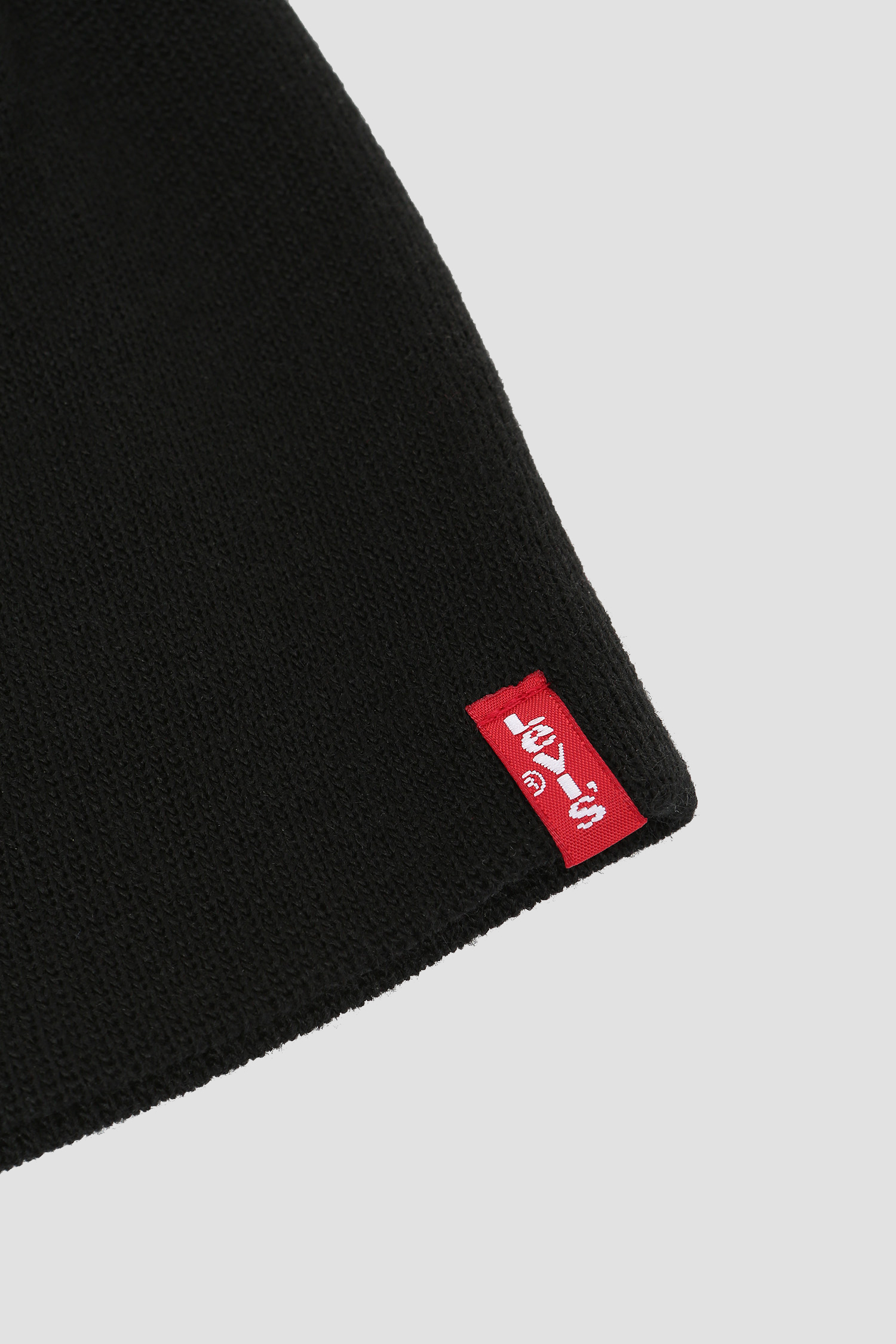 Черная шапка Levi's Черная шапка 3