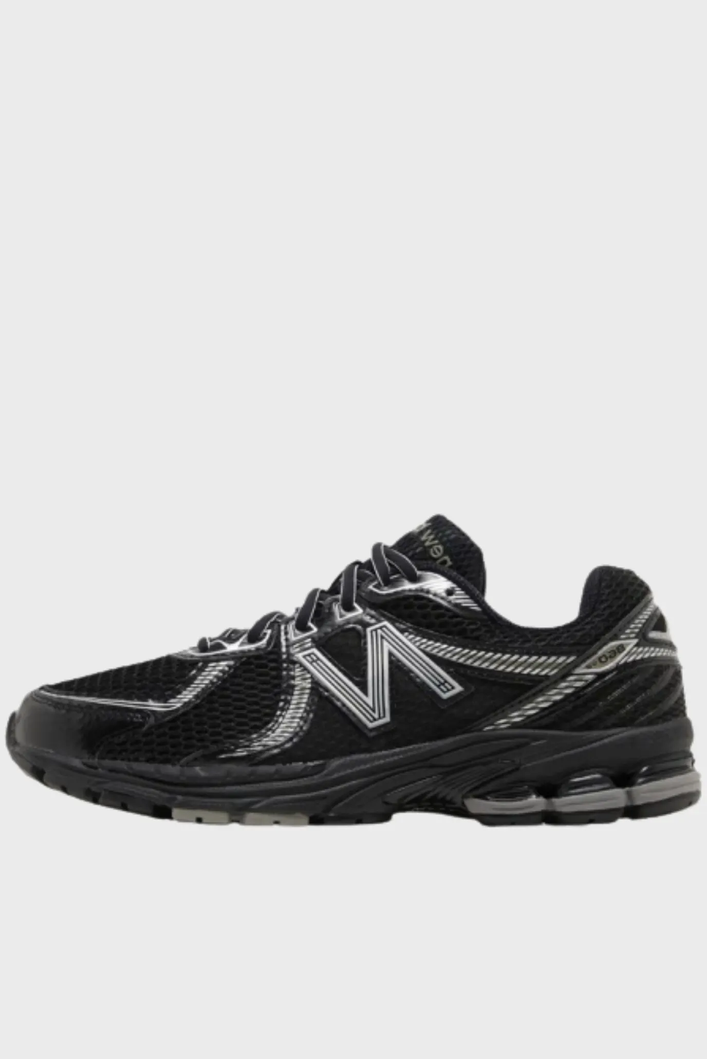 New Balance 860v2 Black Silver 4