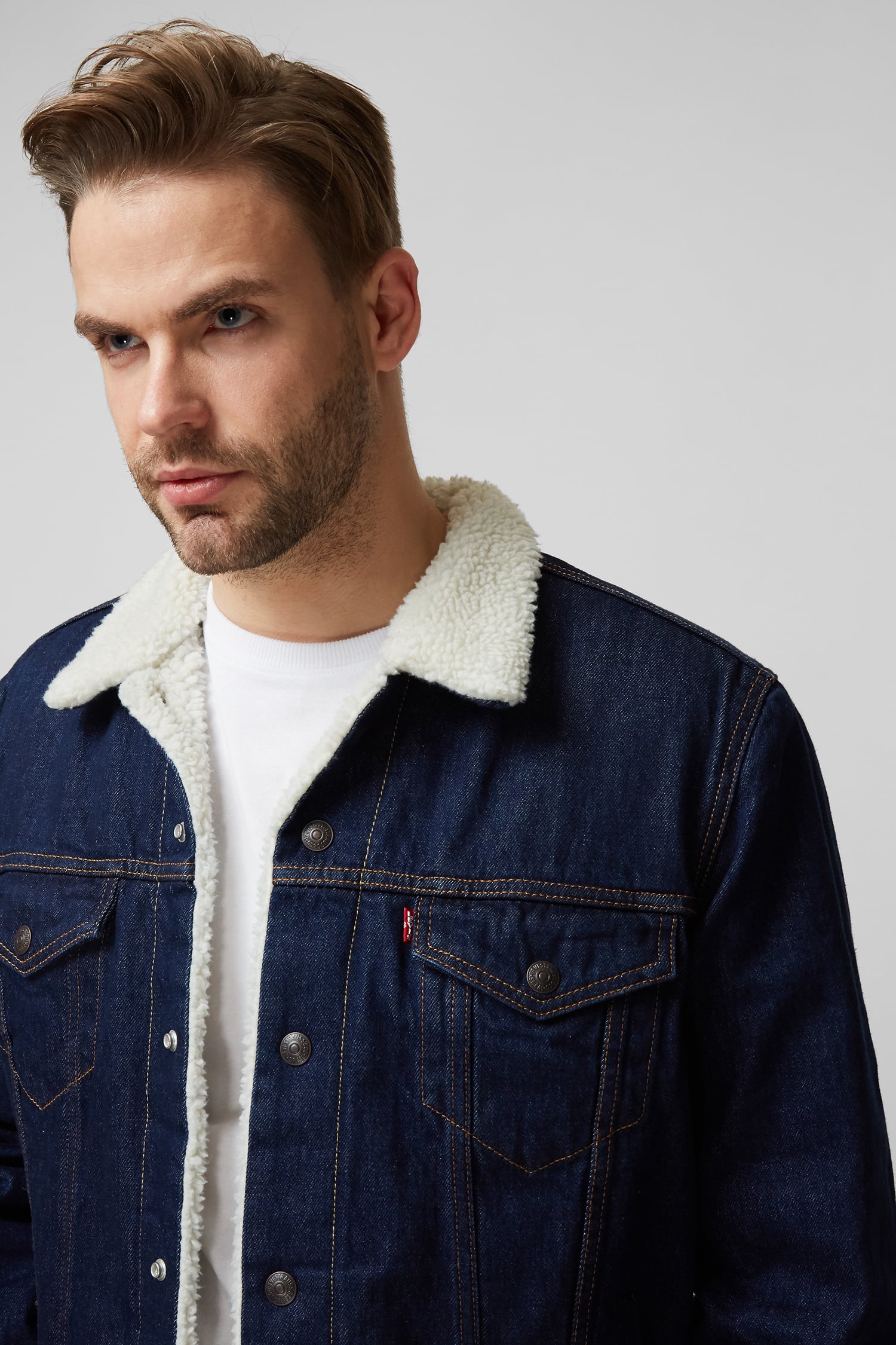 Мужская темно-синяя джинсовая куртка 4
