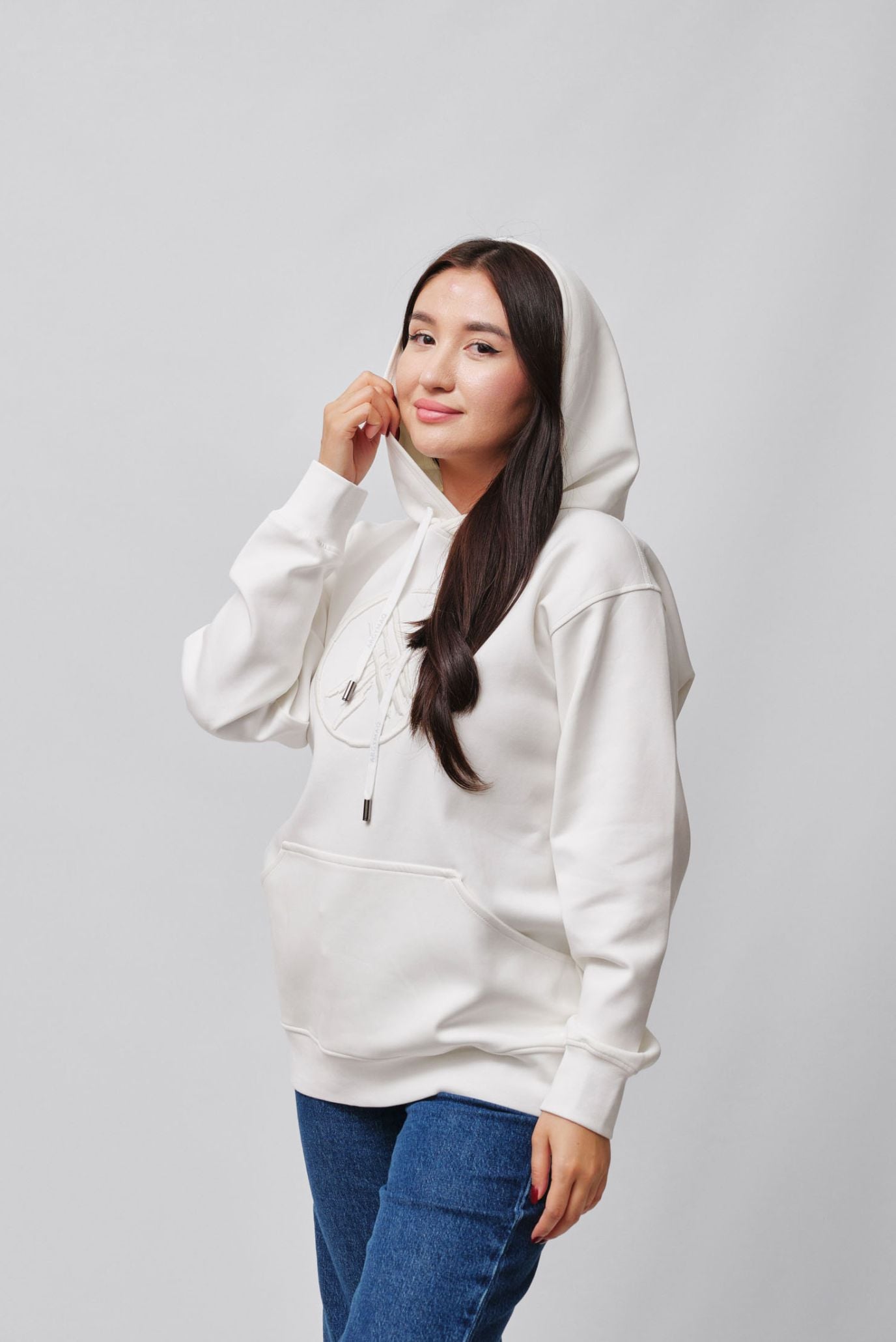 Белое худи ARGYMAQ (Унисекс) 6