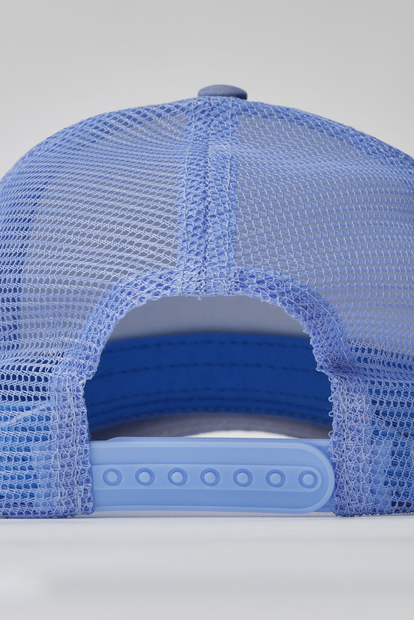 Бело-синяя кепка ARGYMAQTAR (Унисекс) 4