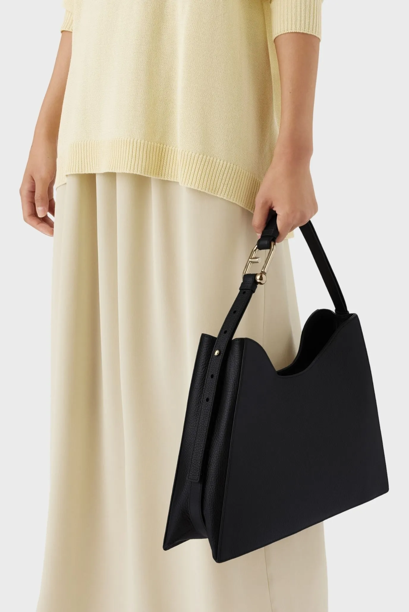 FURLA NUVOLA L HOBO 5