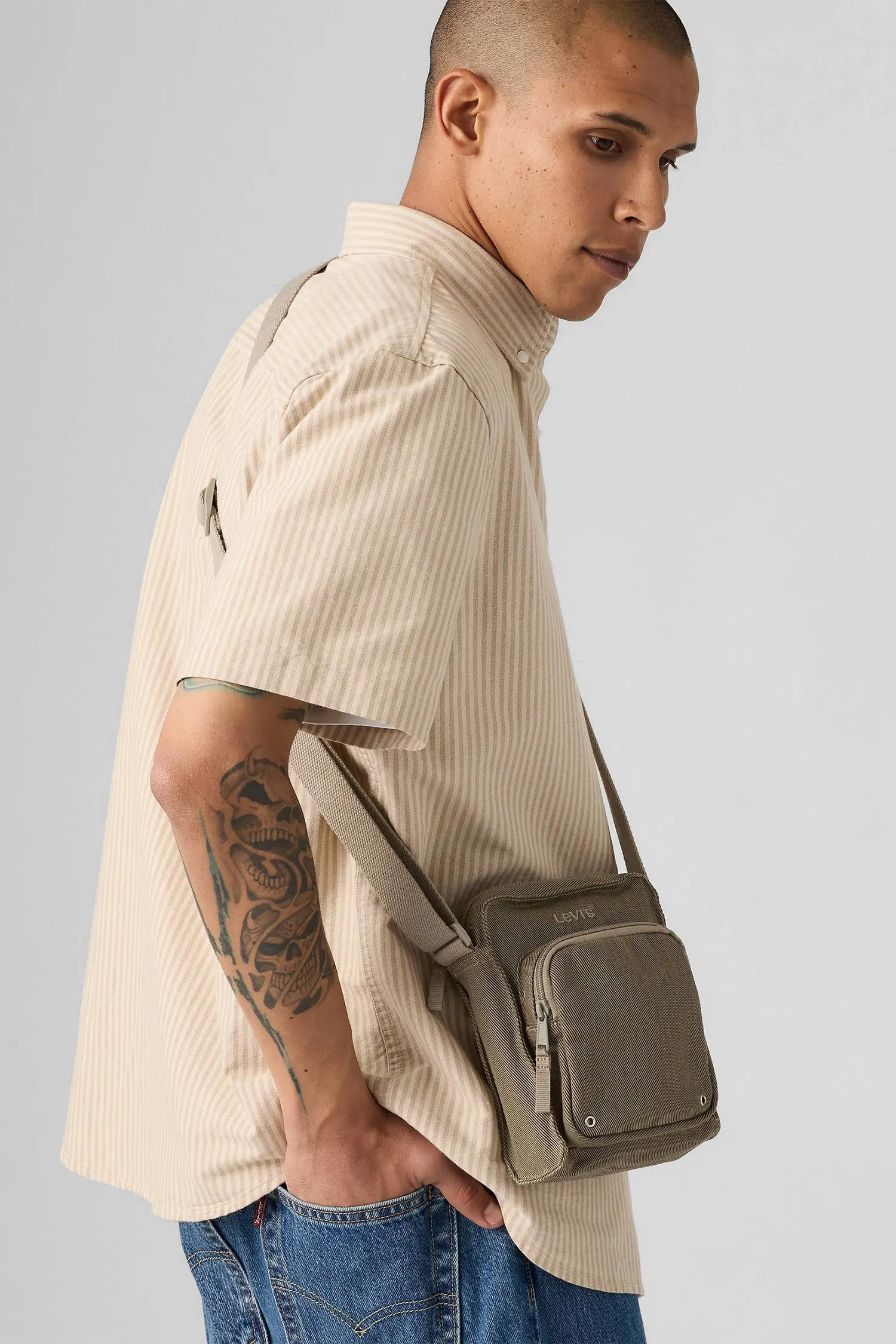 Мужская оливковая сумка 5