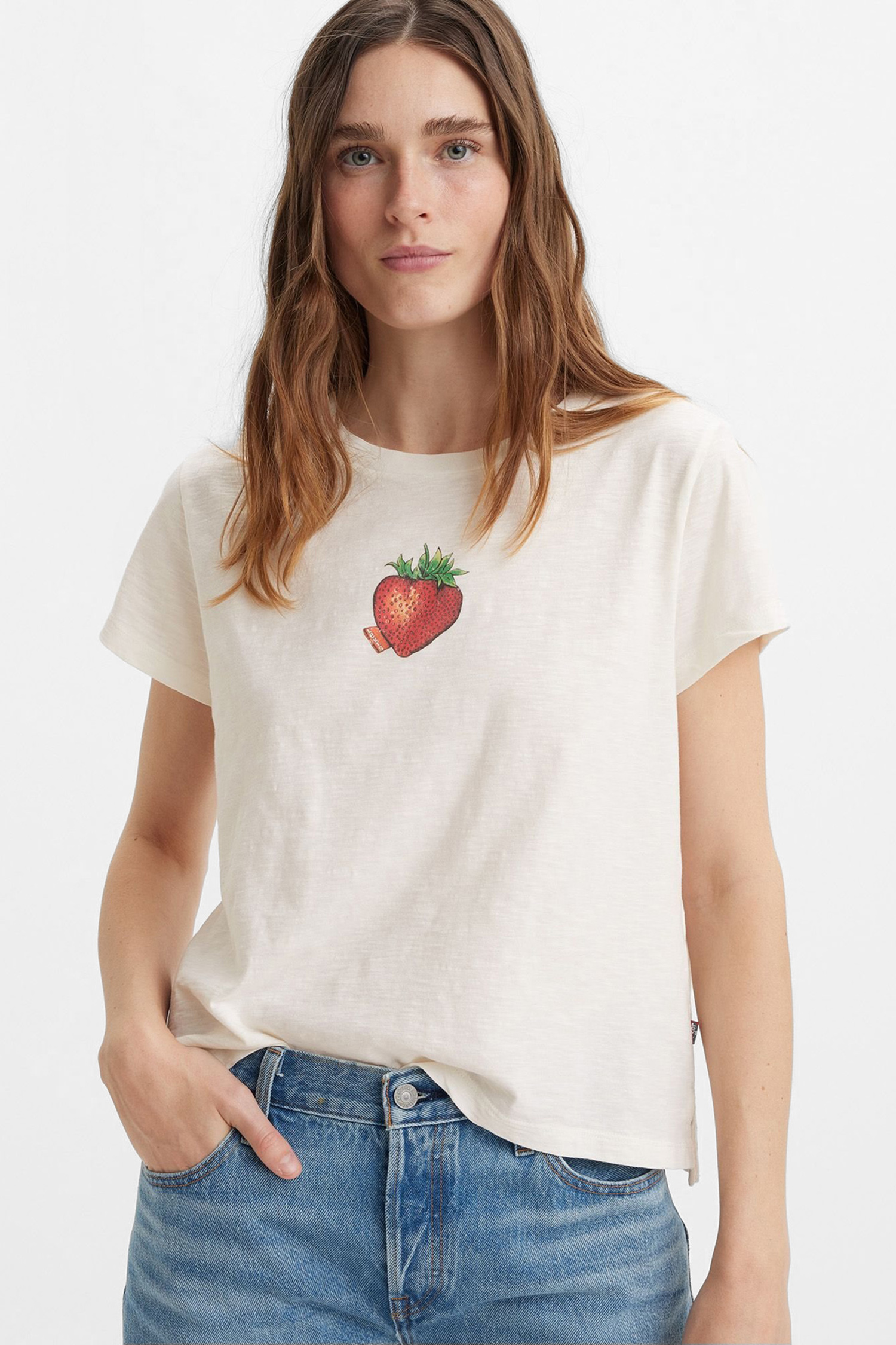 Женская белая футболка 4