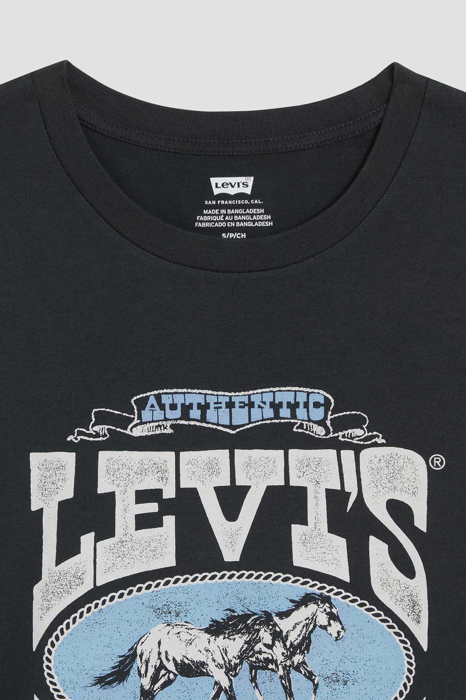 Женская черная футболка 6