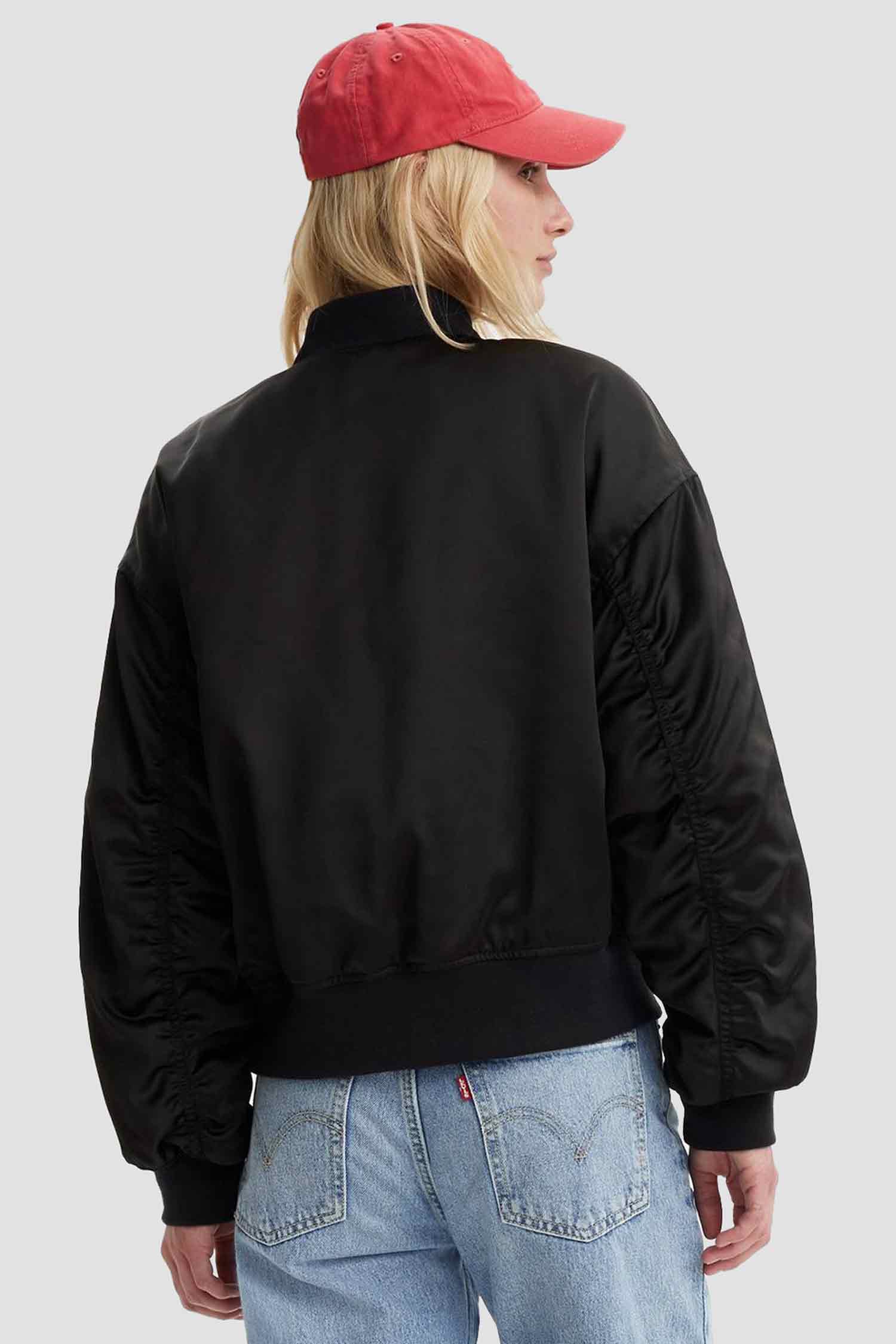 Женский черный бомбер 3