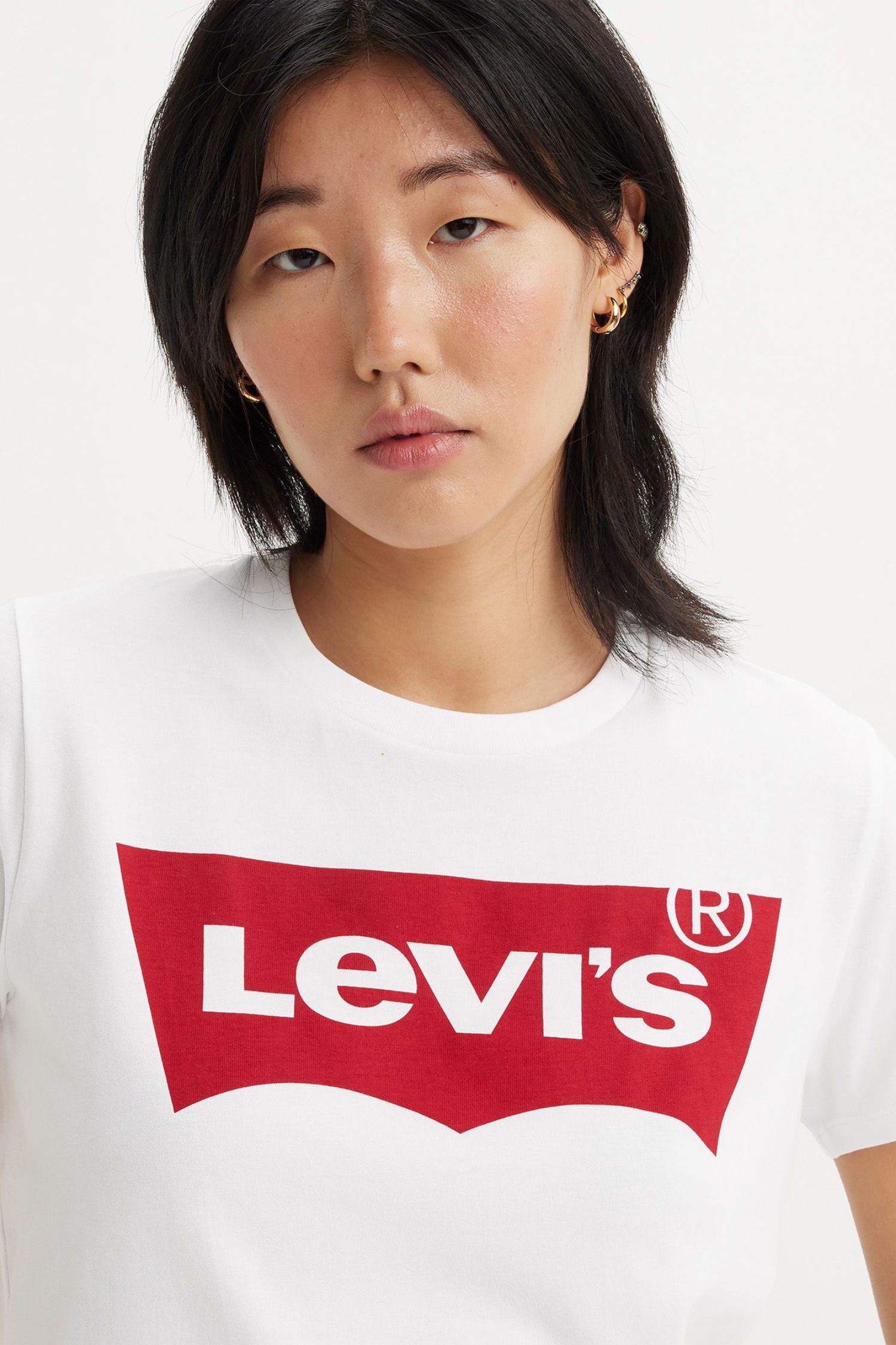 Женская белая футболка 5