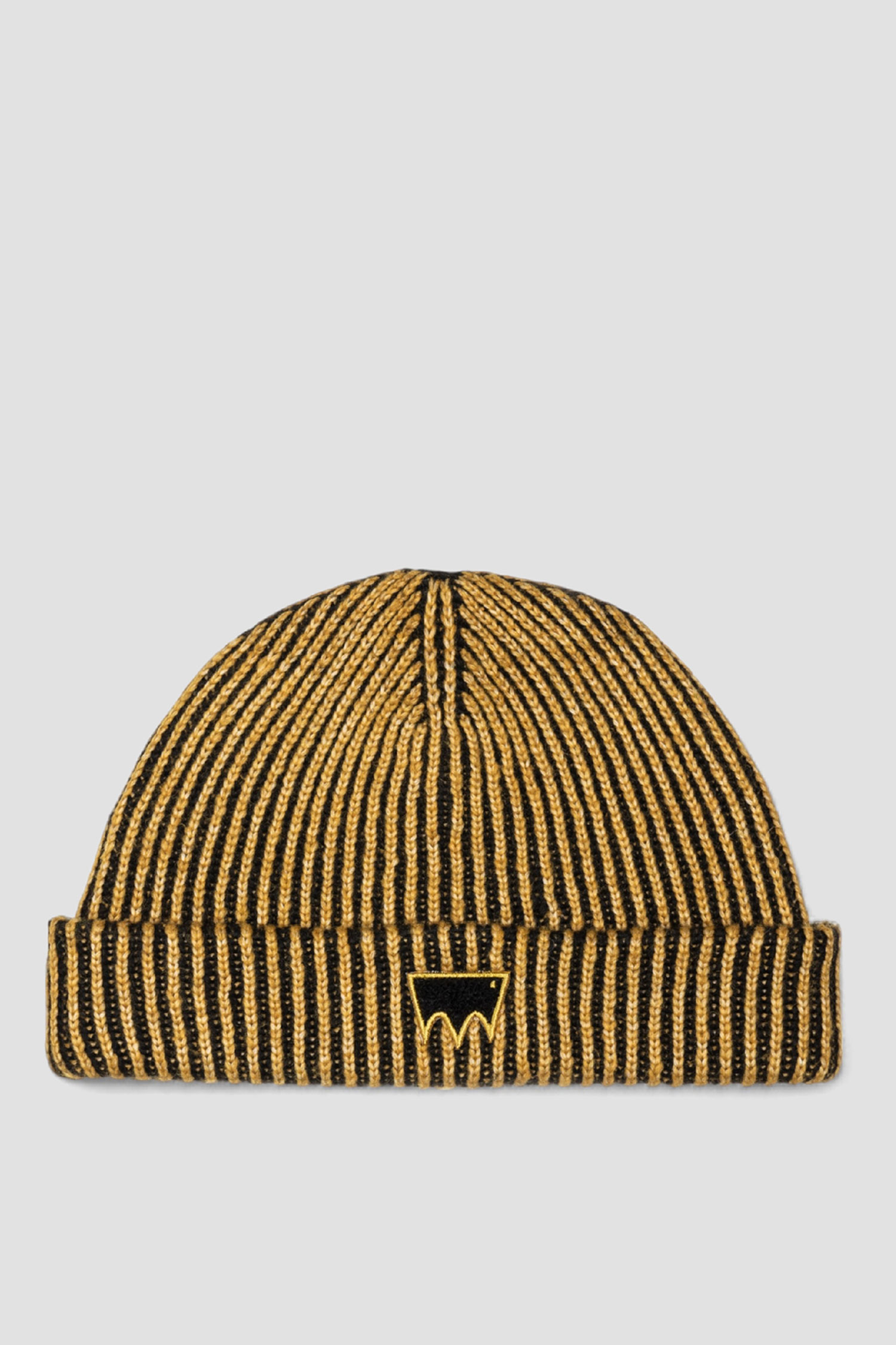Шапка в полоску 1
