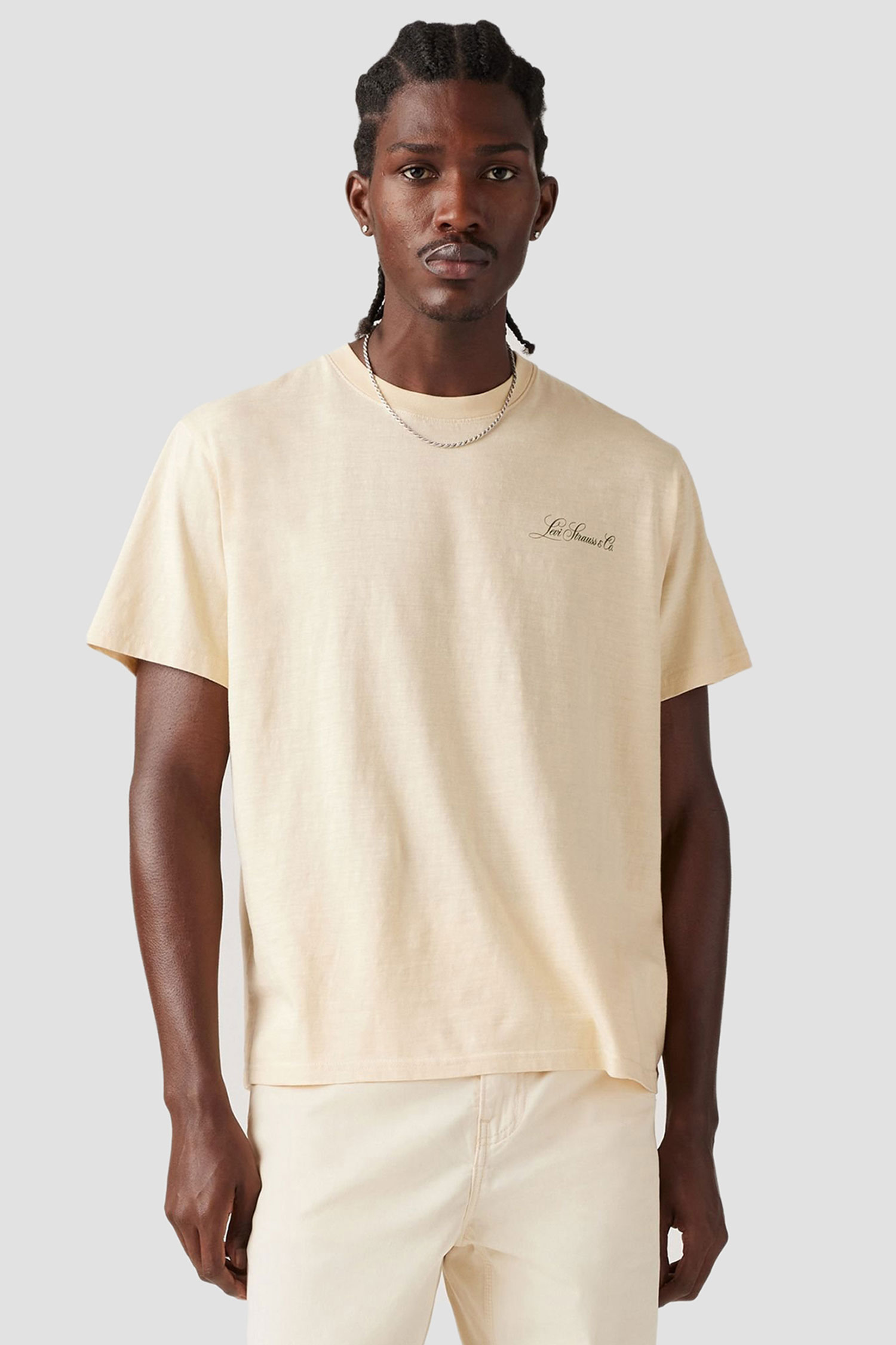 Мужская бежевая футболка 1