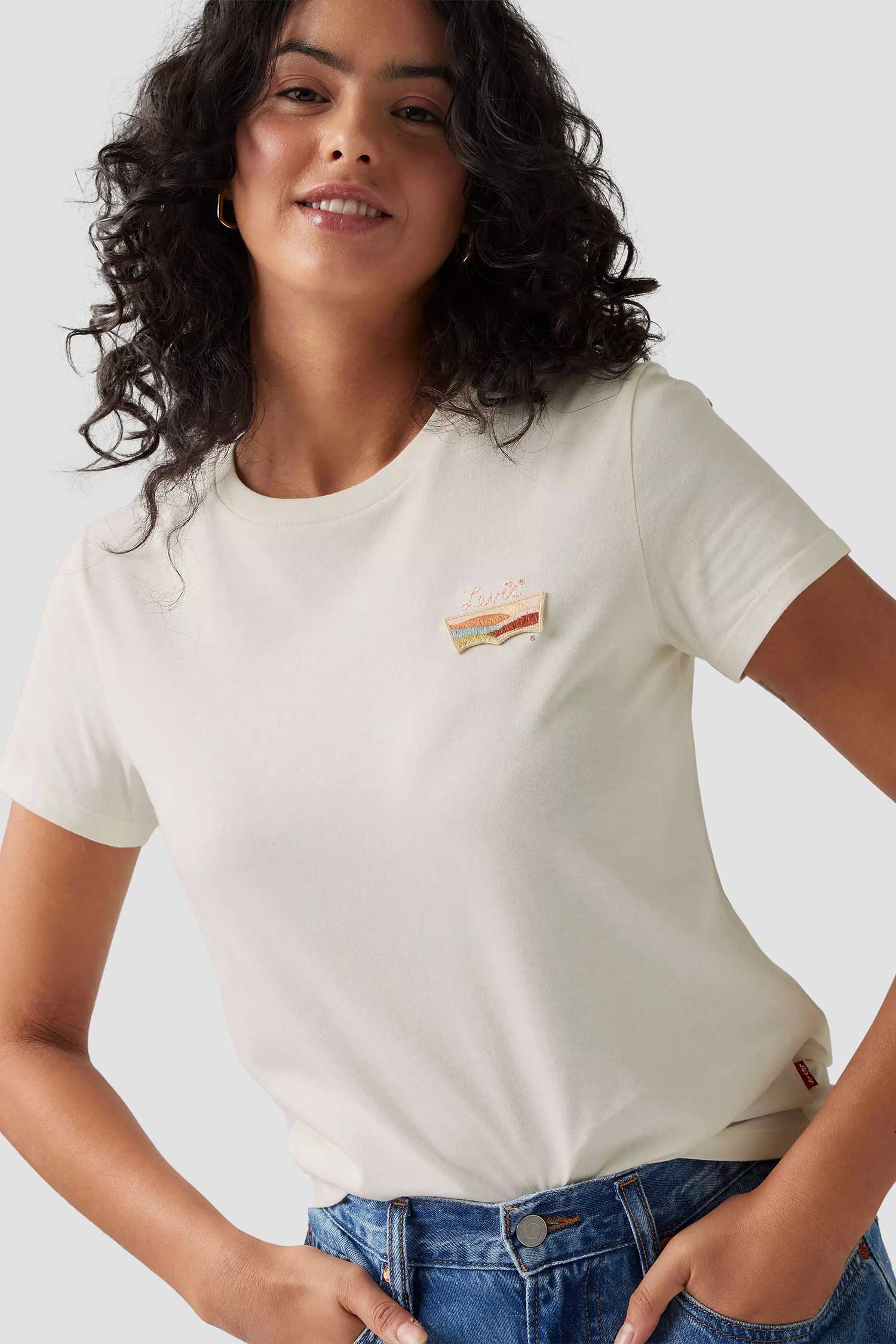 Женская белая футболка 5