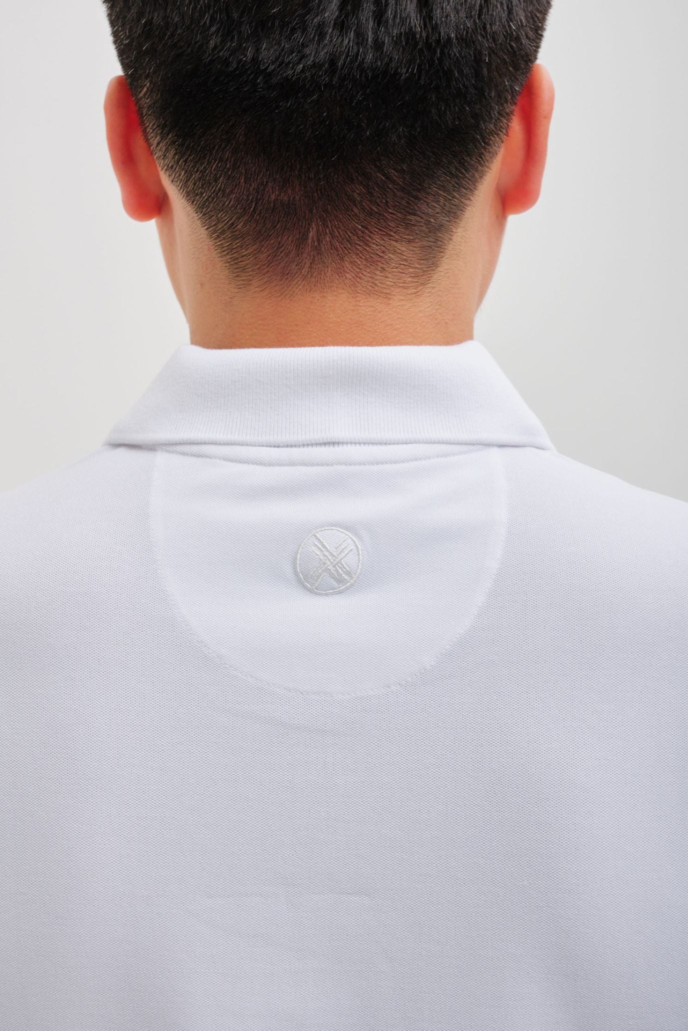 Мужское белое поло 6