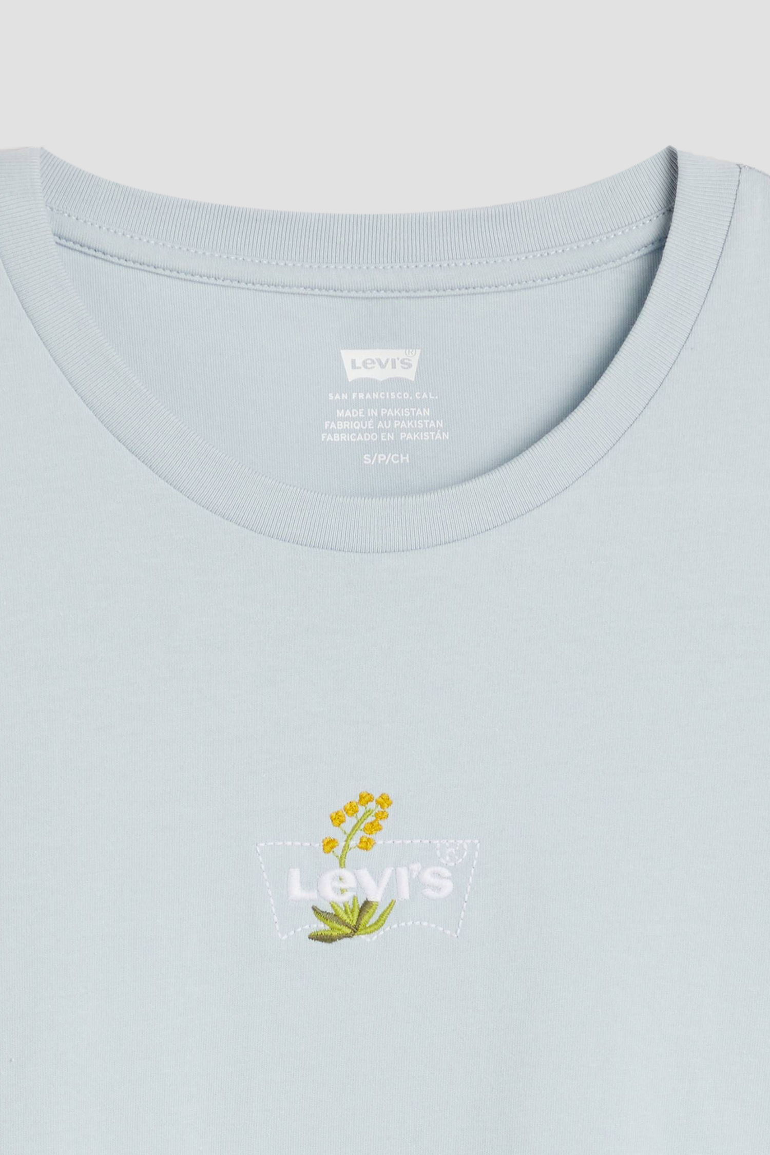 Женская голубая футболка 3