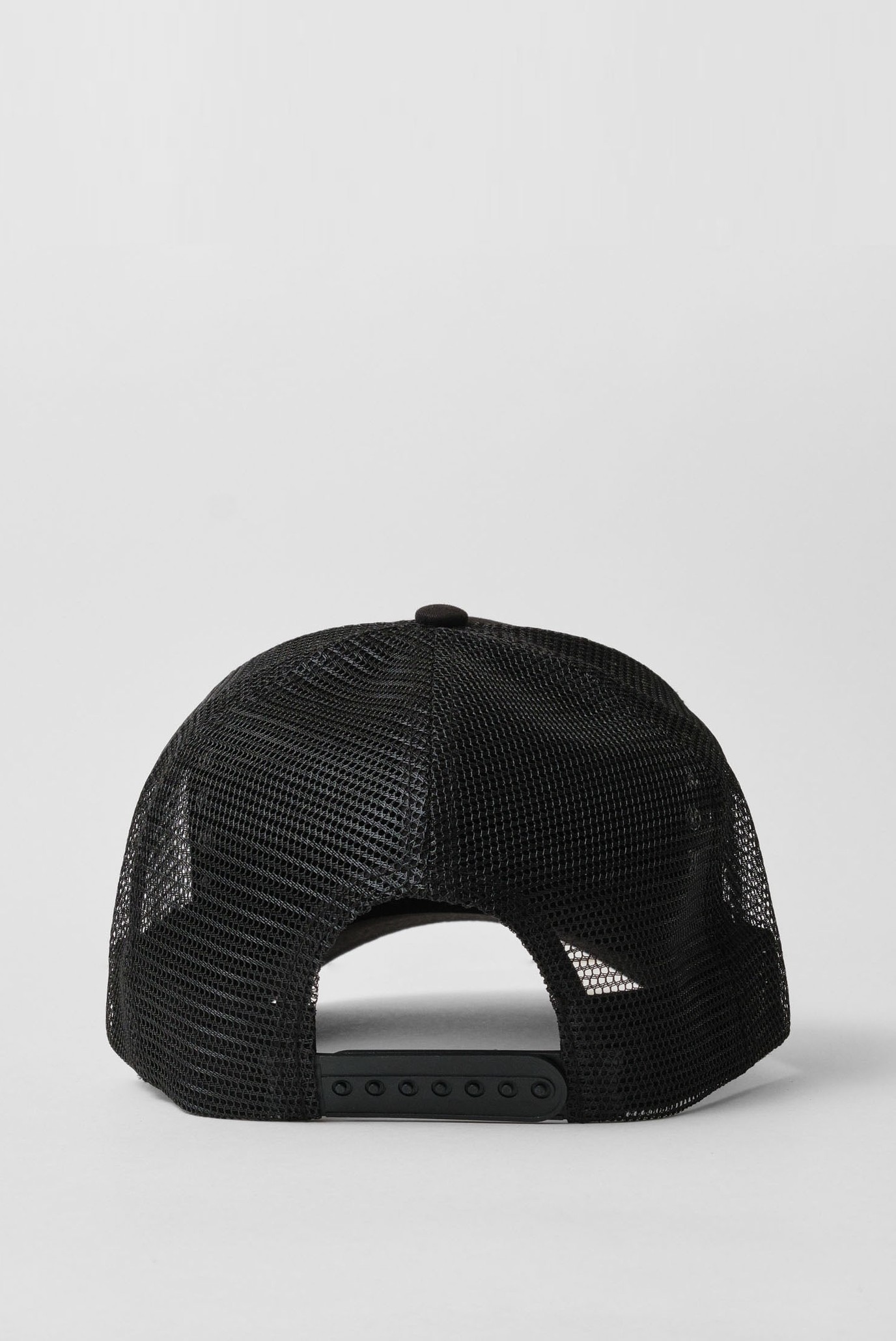 Черная кепка SHANYRAQ (Унисекс) 2