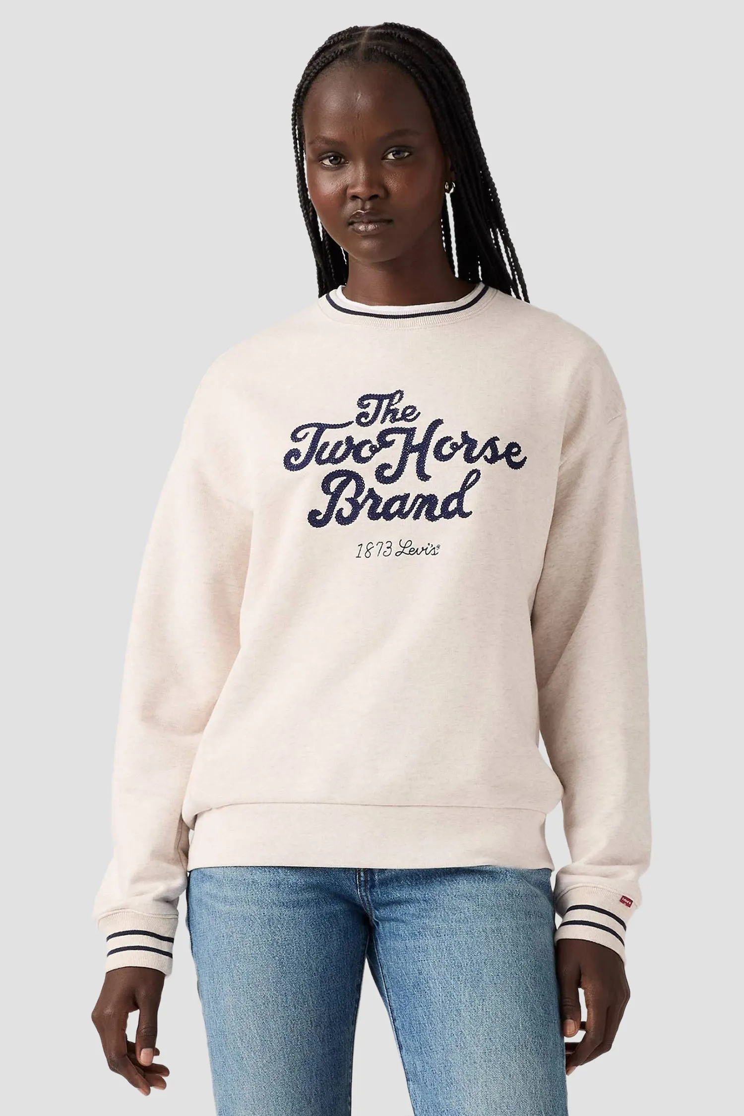 Женский бежевый свитшот 1