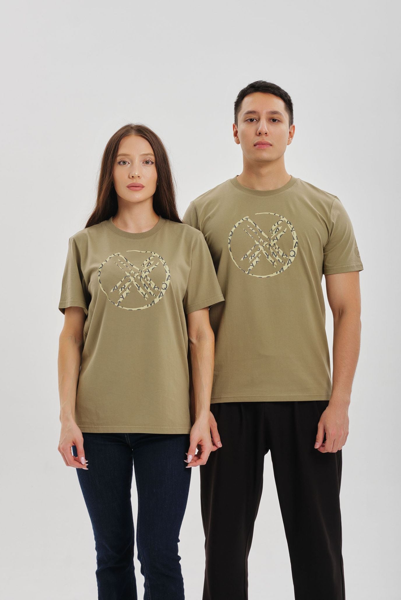 Хаки футболка SHANYRAQ (Унисекс) 1