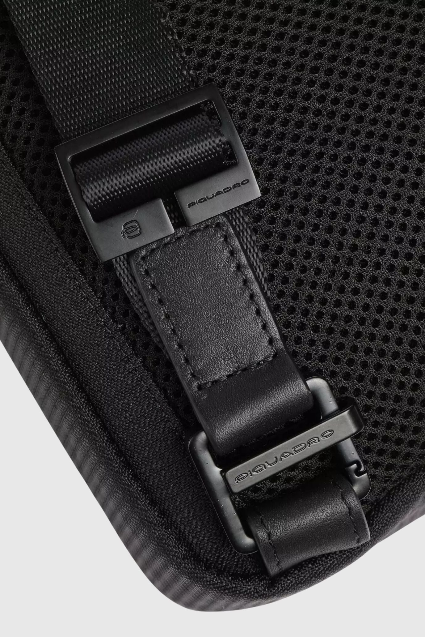 Сумка-слинг Piquadro Wollem/Nero 4