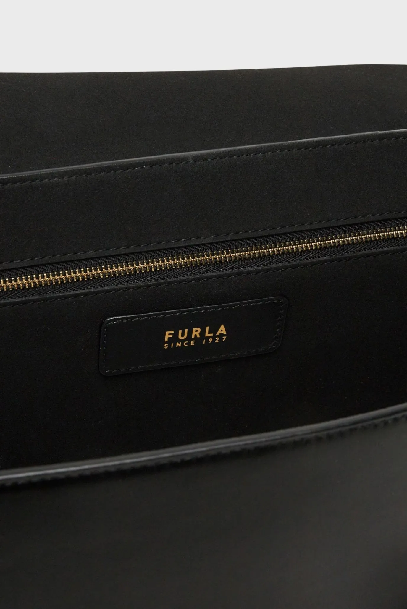 FURLA MERIDIANA M SHOULDER BAG 3