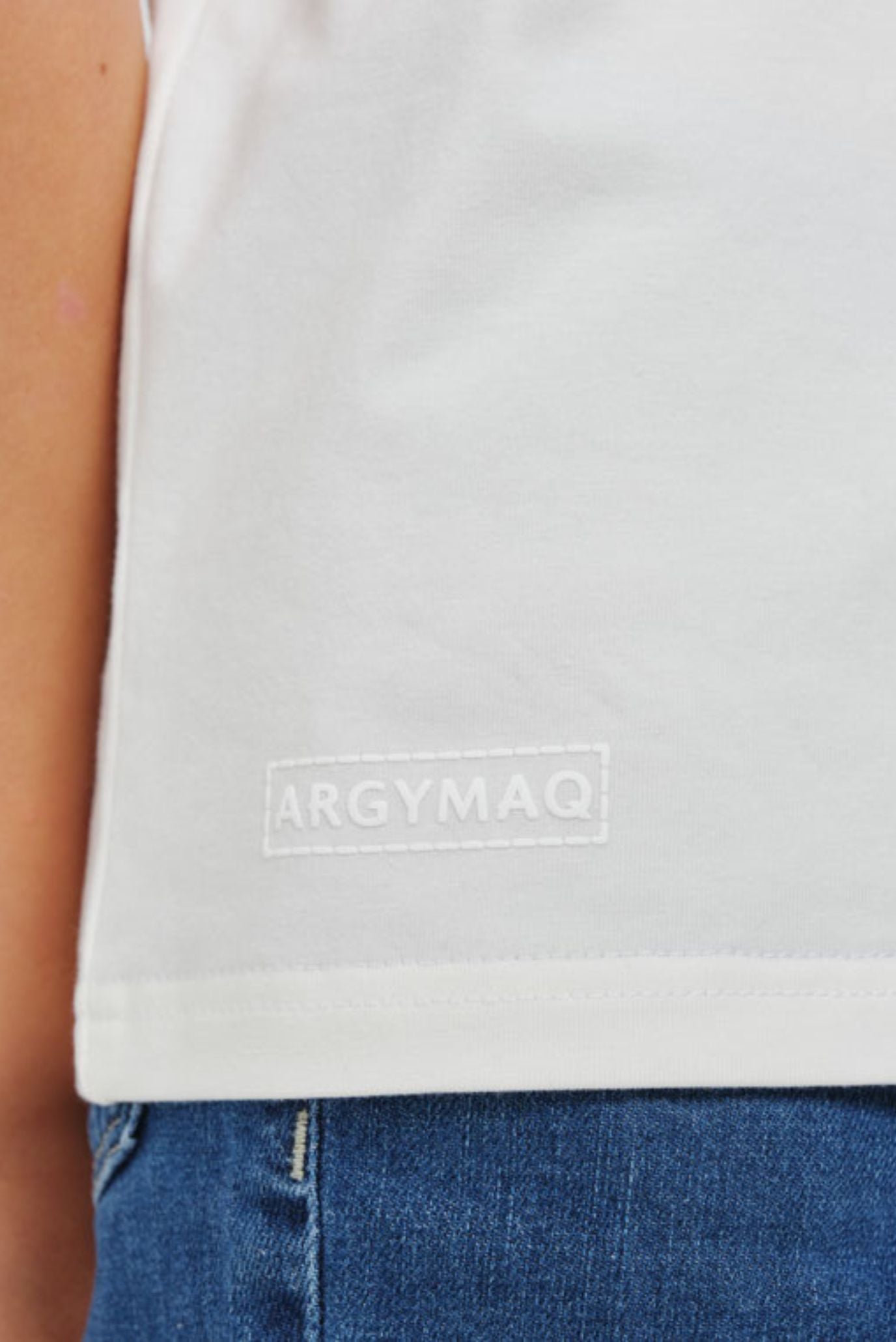 Детская белая футболка оверсайз 6