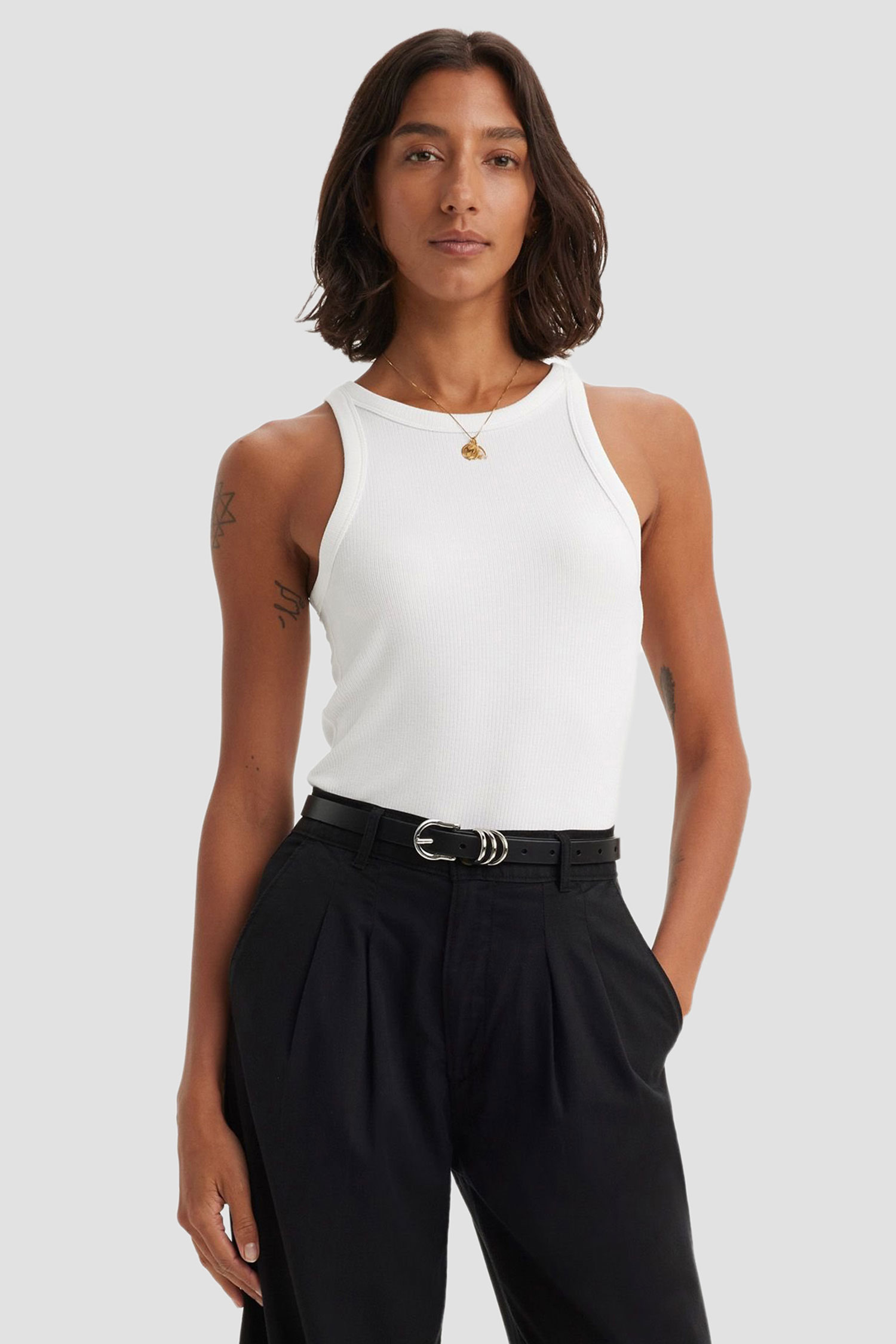 Женская белая майка 1