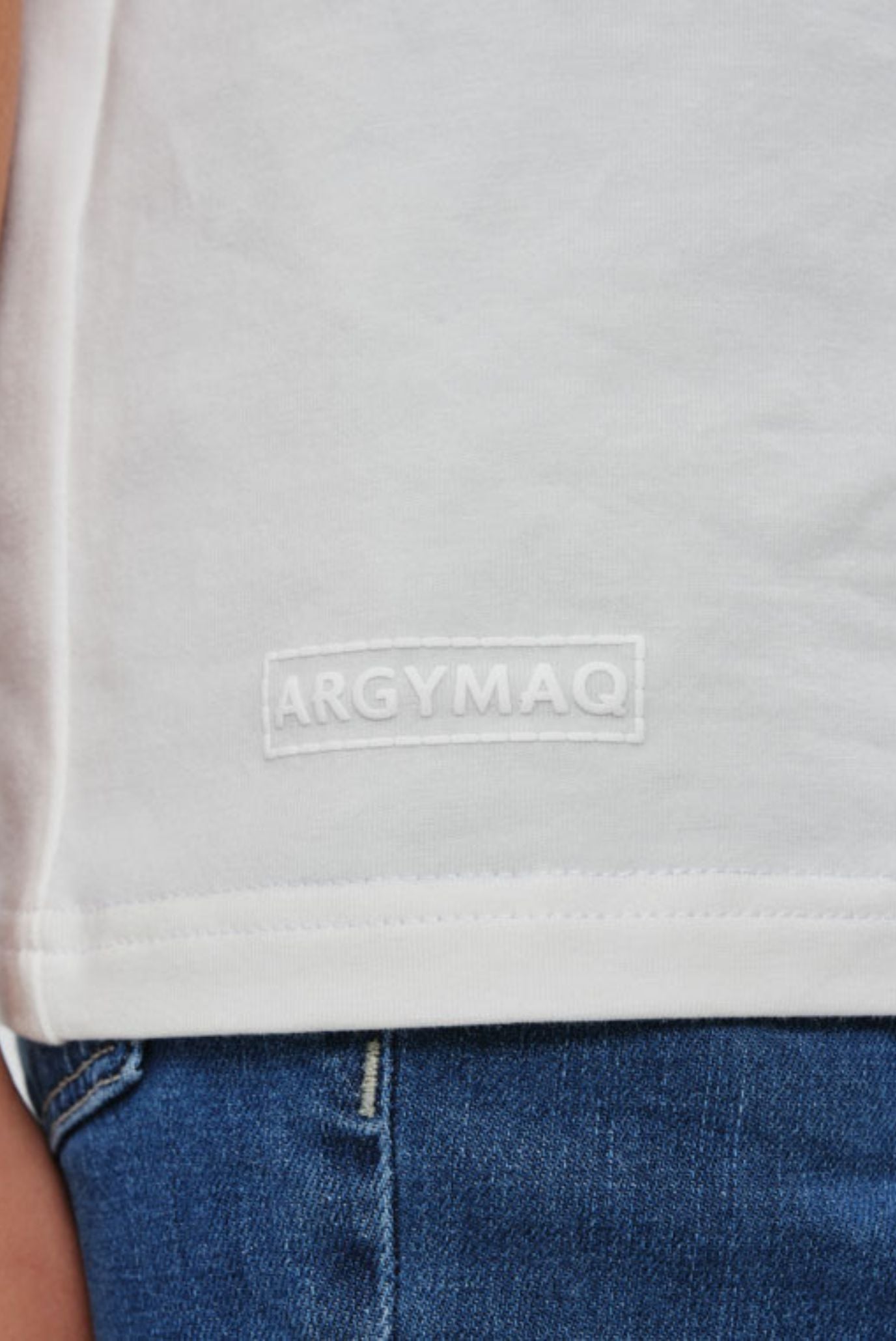 Детская белая футболка оверсайз 5