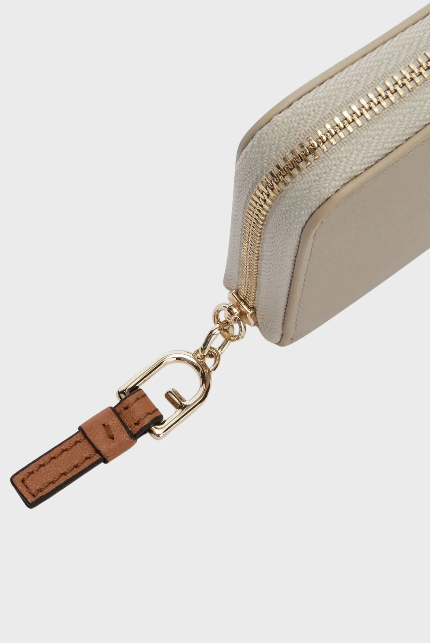 FURLA NUVOLA L ZIP AROUND SLIM 2