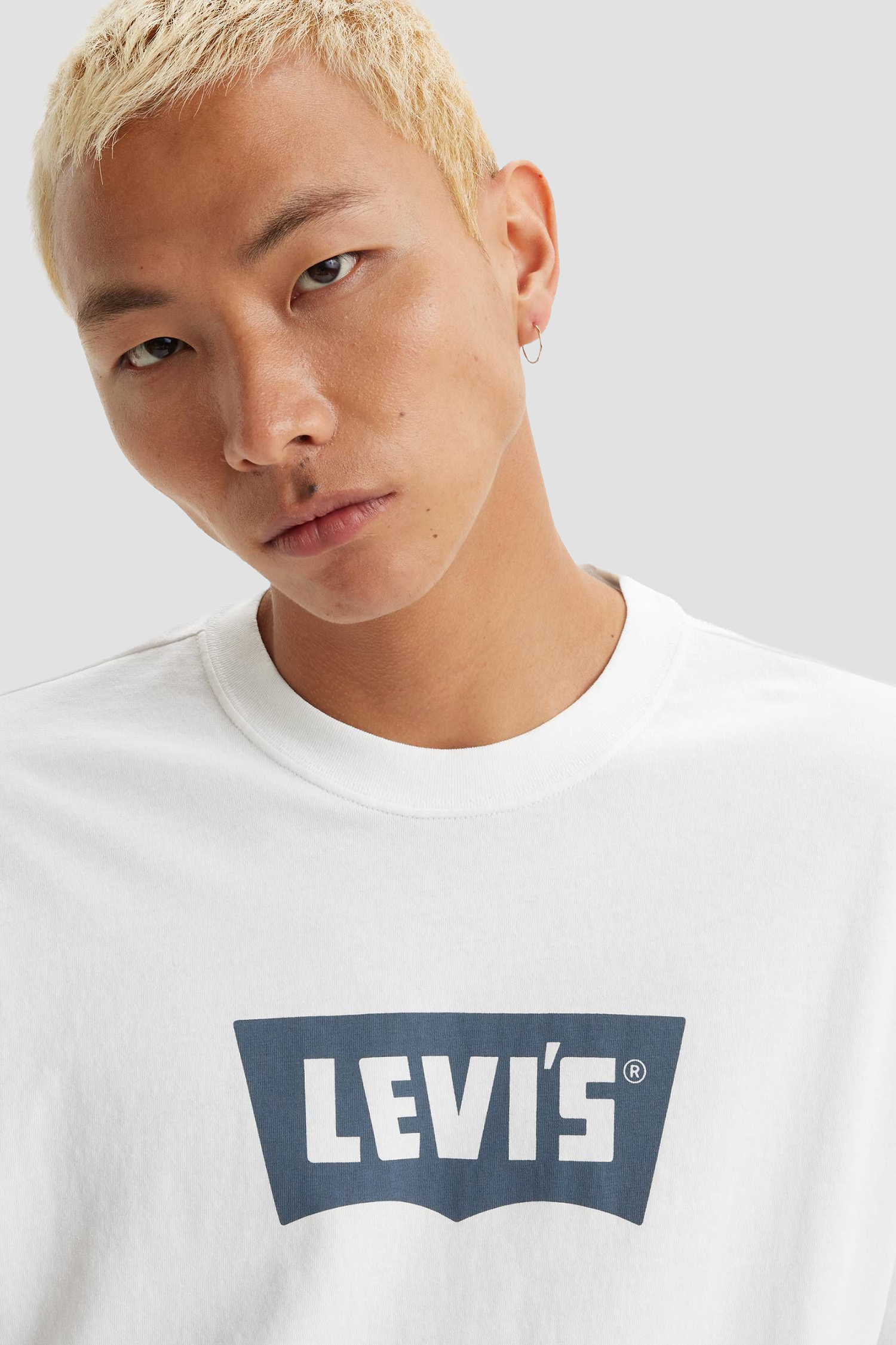 Мужская белая футболка 4