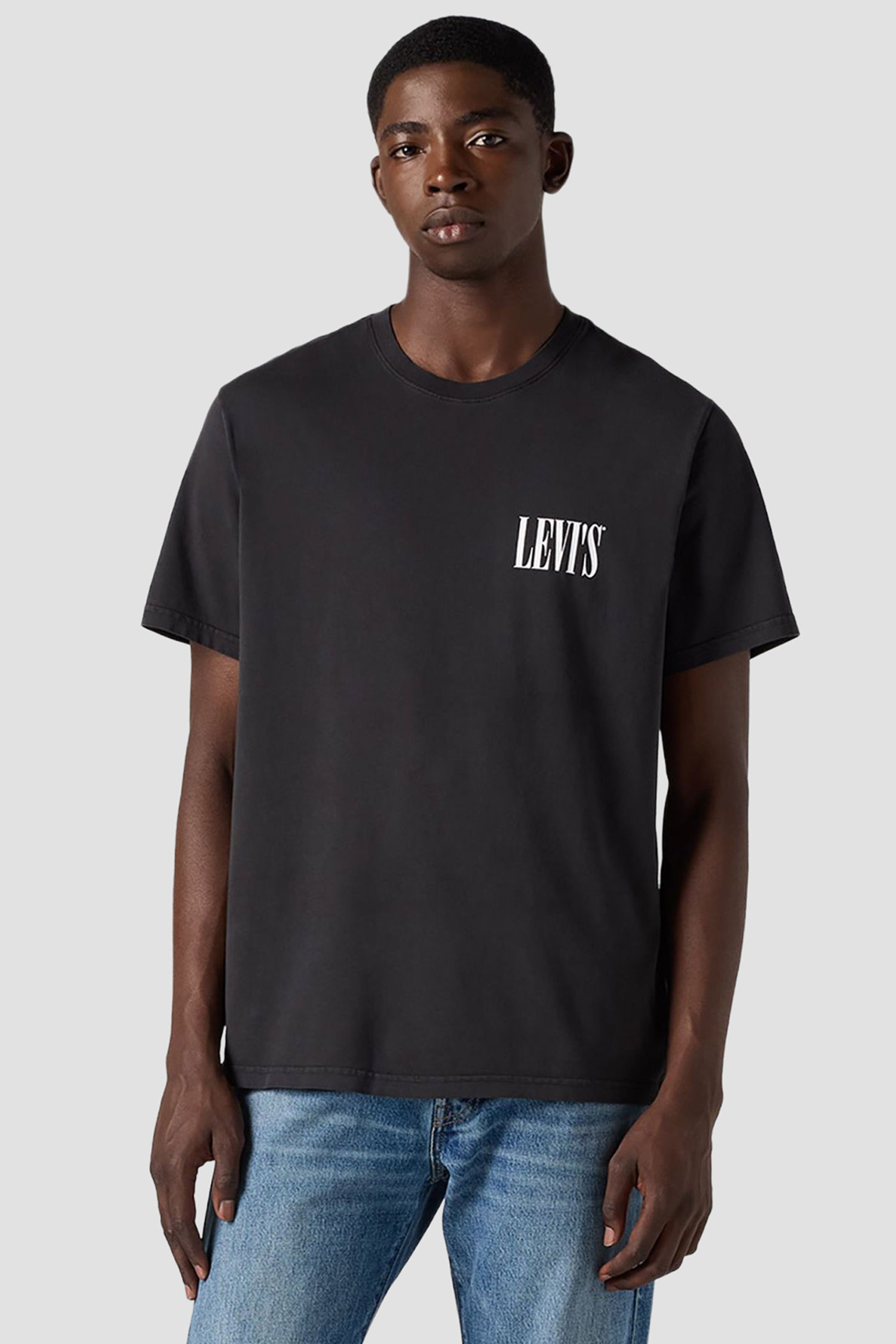 Мужская черная футболка 1