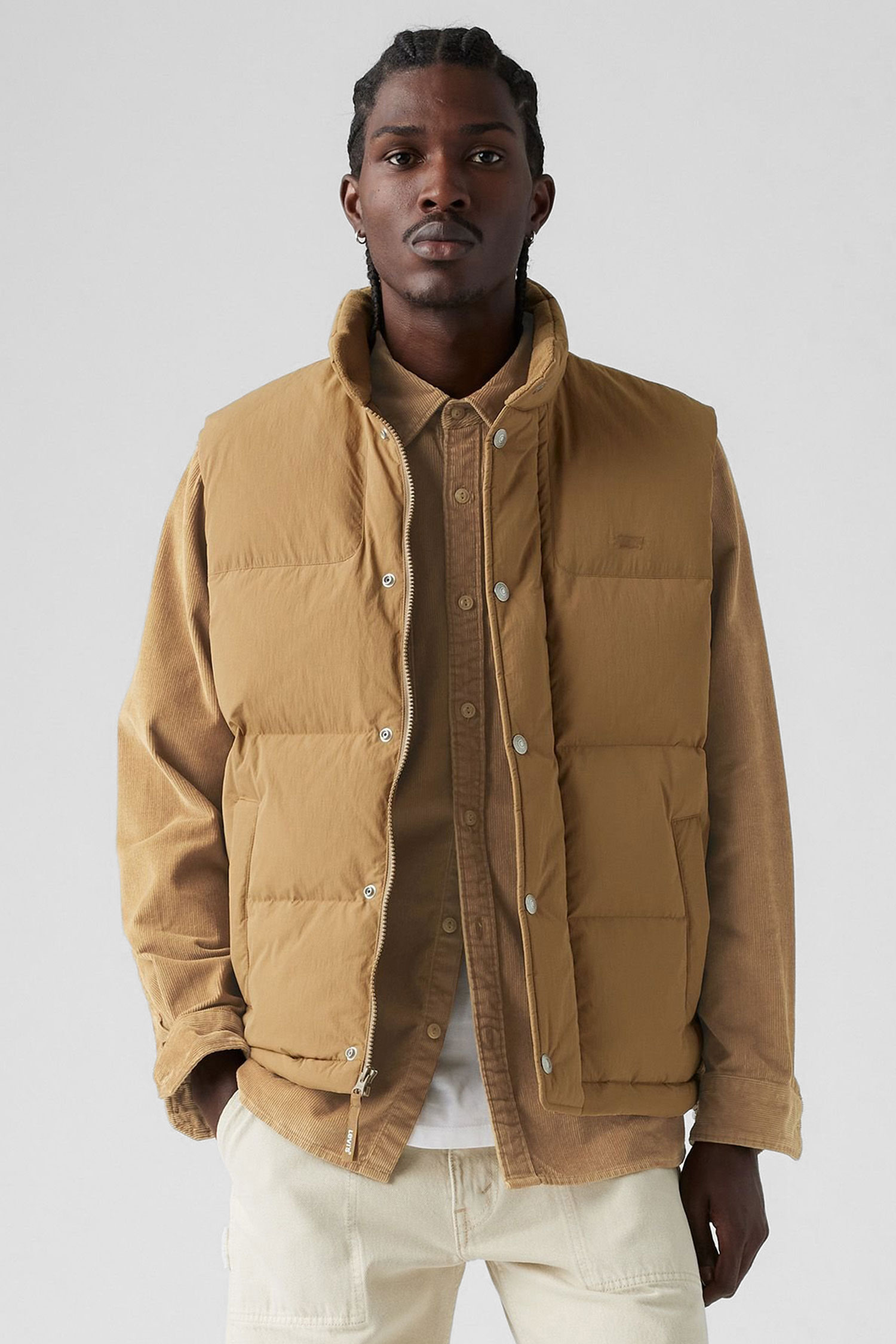 Мужской коричневый жилет 1