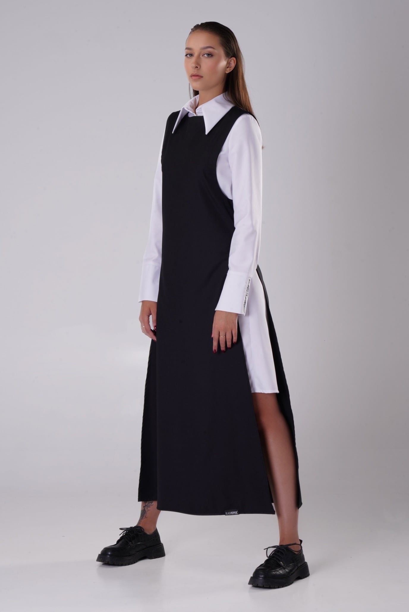 Женский черный костюм двойка 4