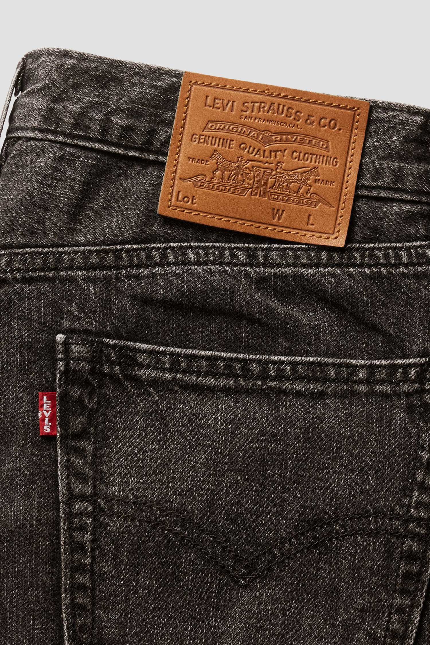 Мужские черные джинсы 555™ Relaxed Straight 5