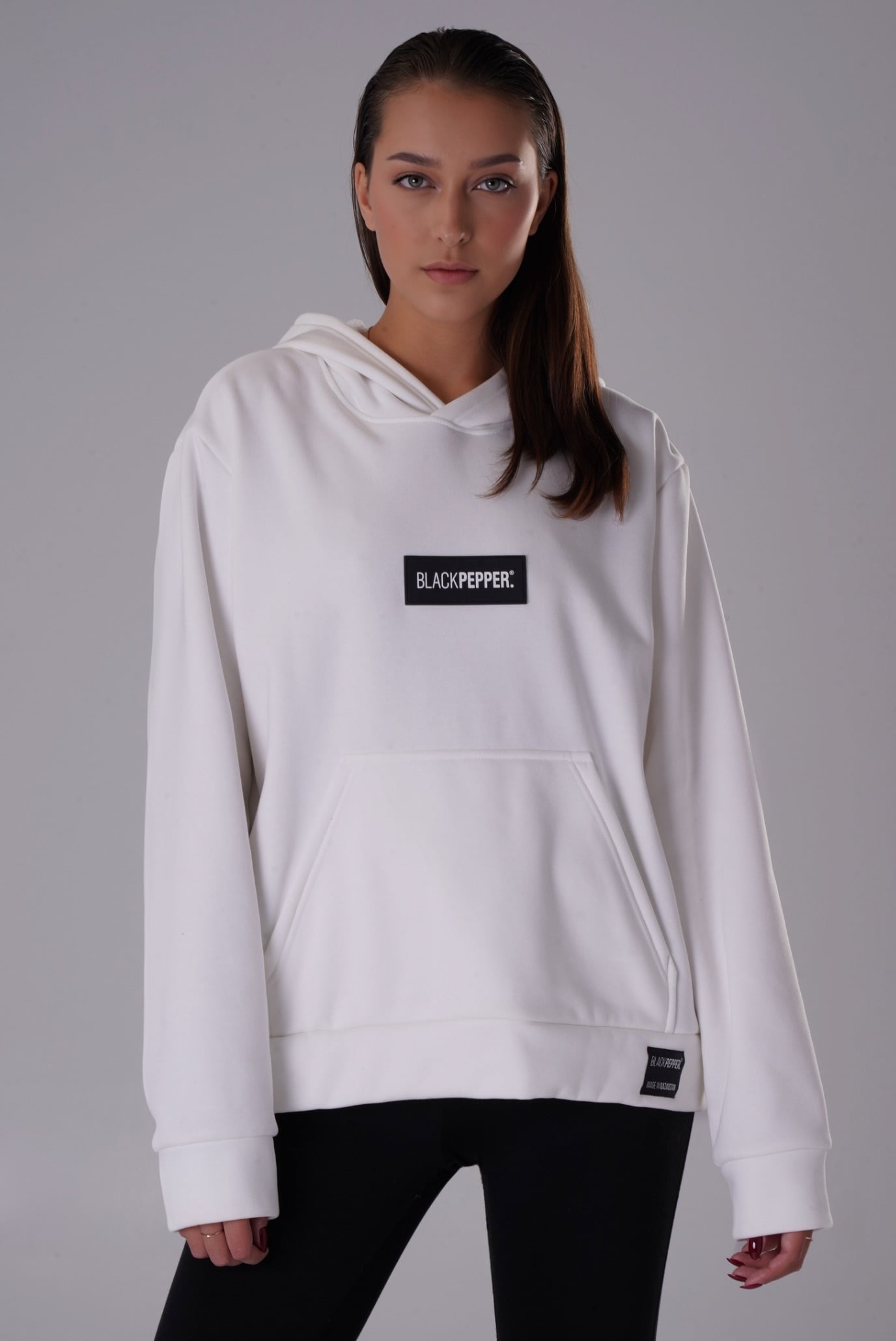 Женский белый худи 1