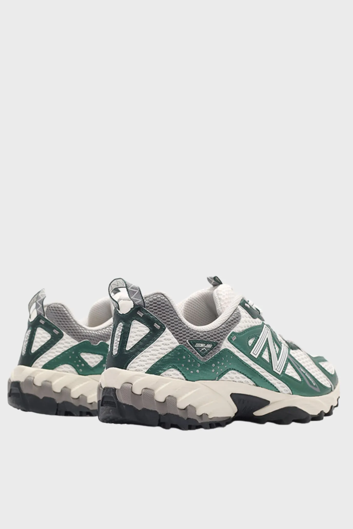 New Balance 610 Nightwatch Green 4