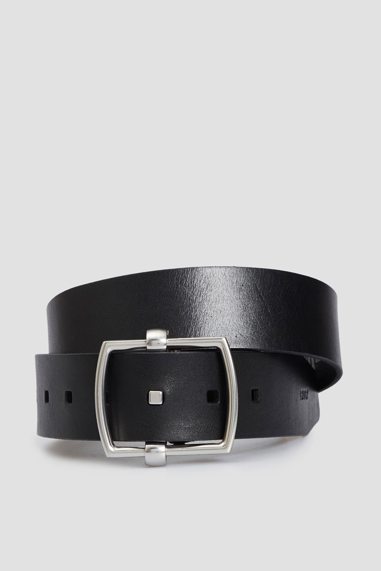 Черный кожаный ремень 1