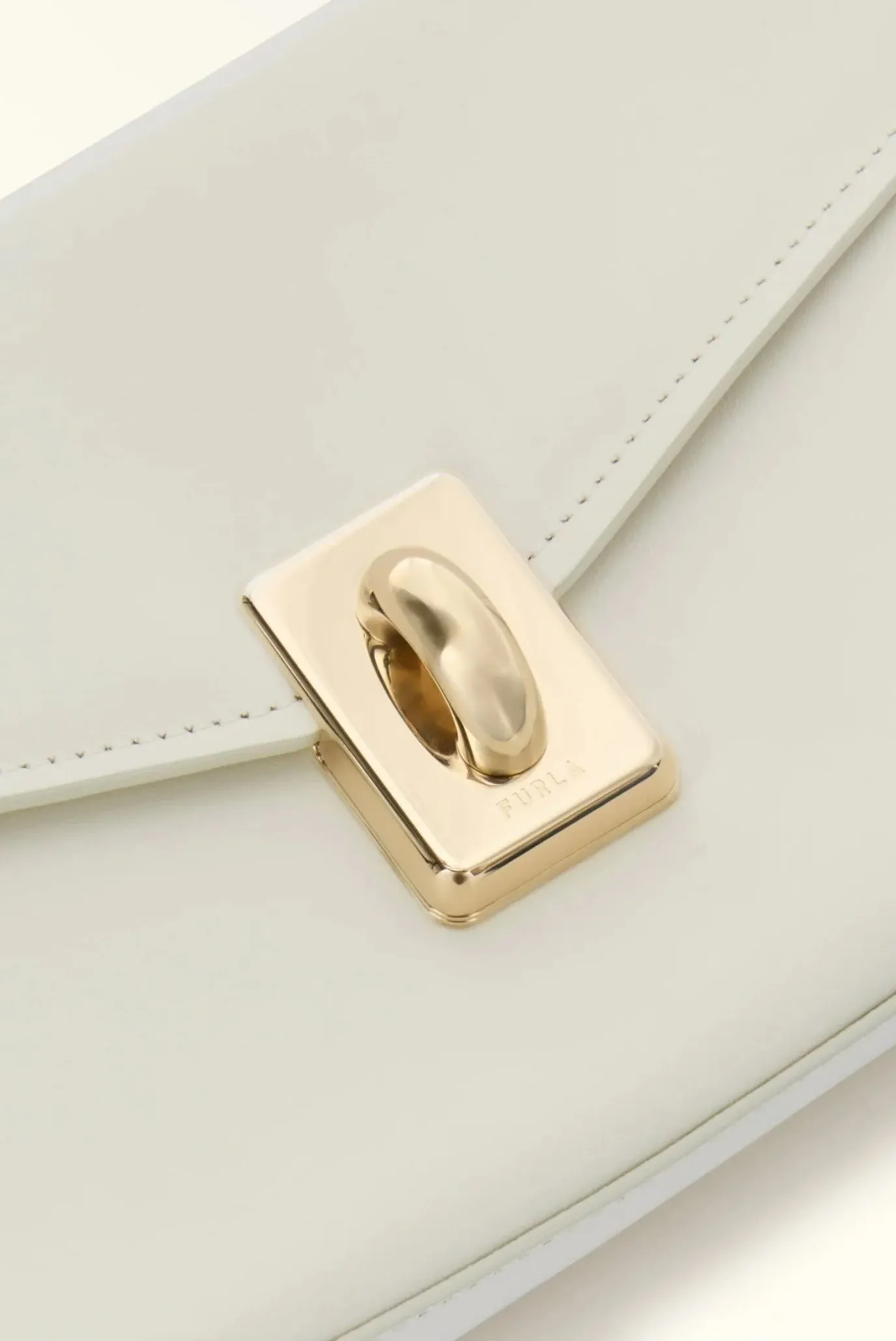 FURLA MERIDIANA M CROSSBODY 3