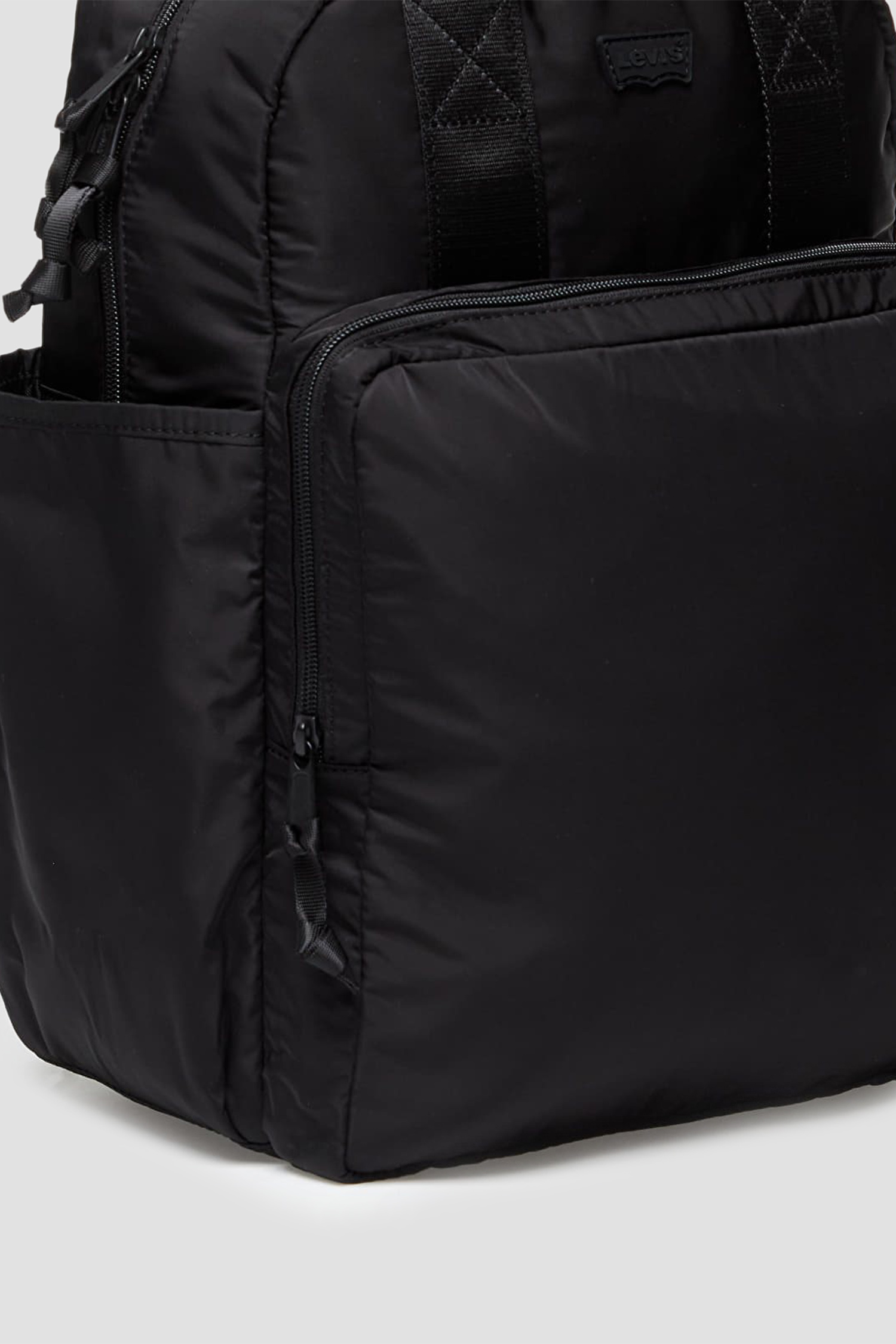 Женский черный рюкзак 3