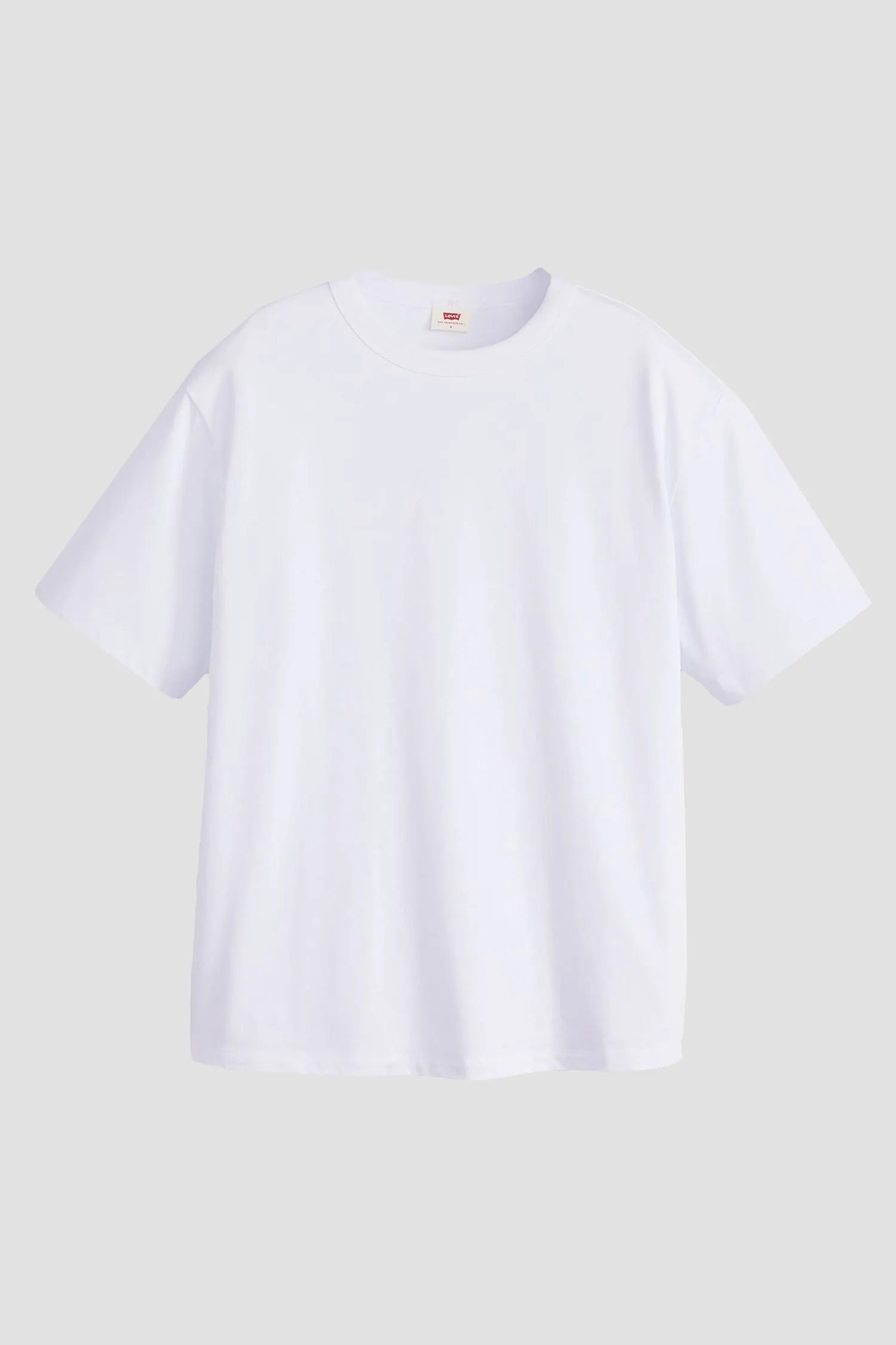 Женская белая футболка 2