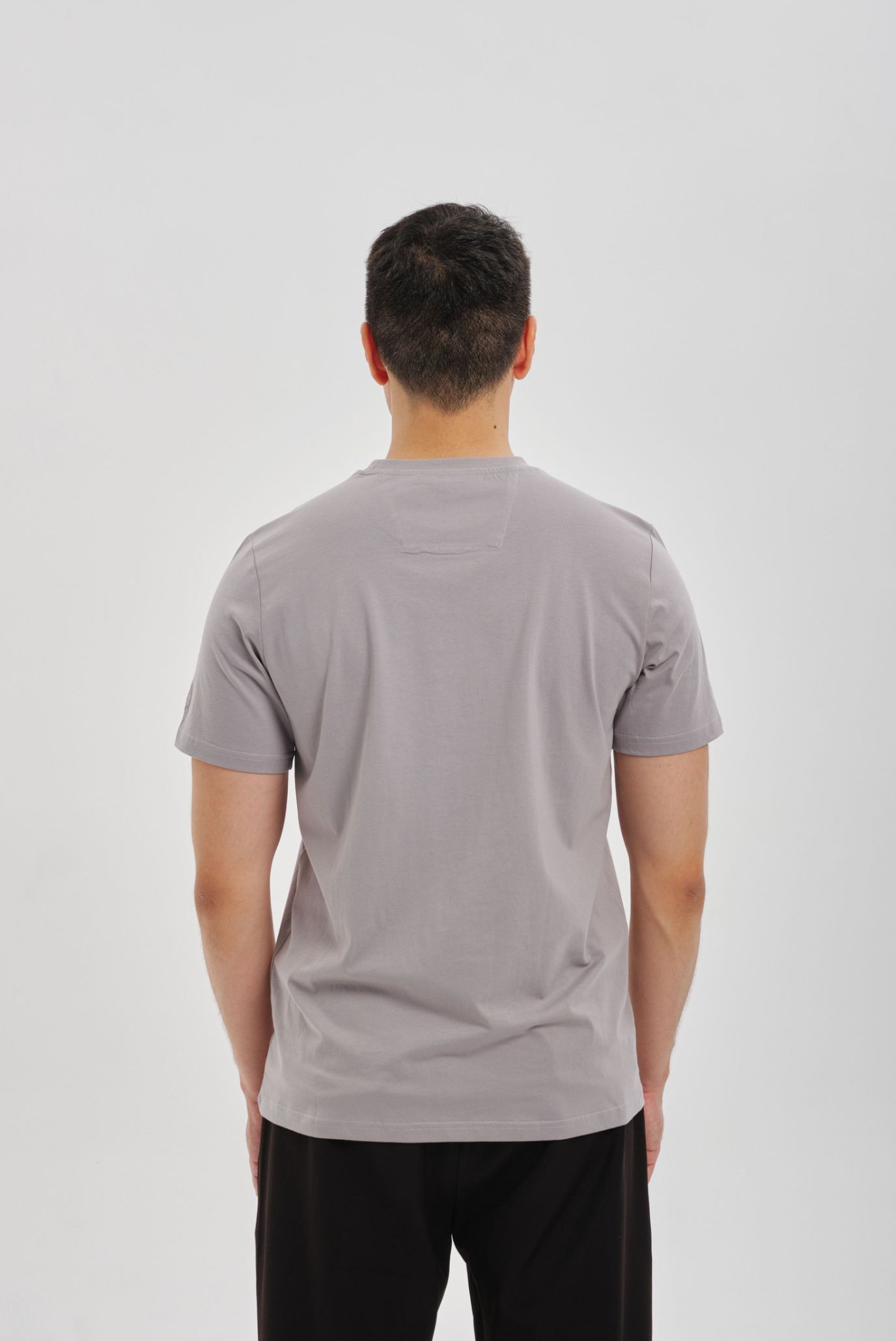 Серая футболка SHANYRAQ (Унисекс) 4