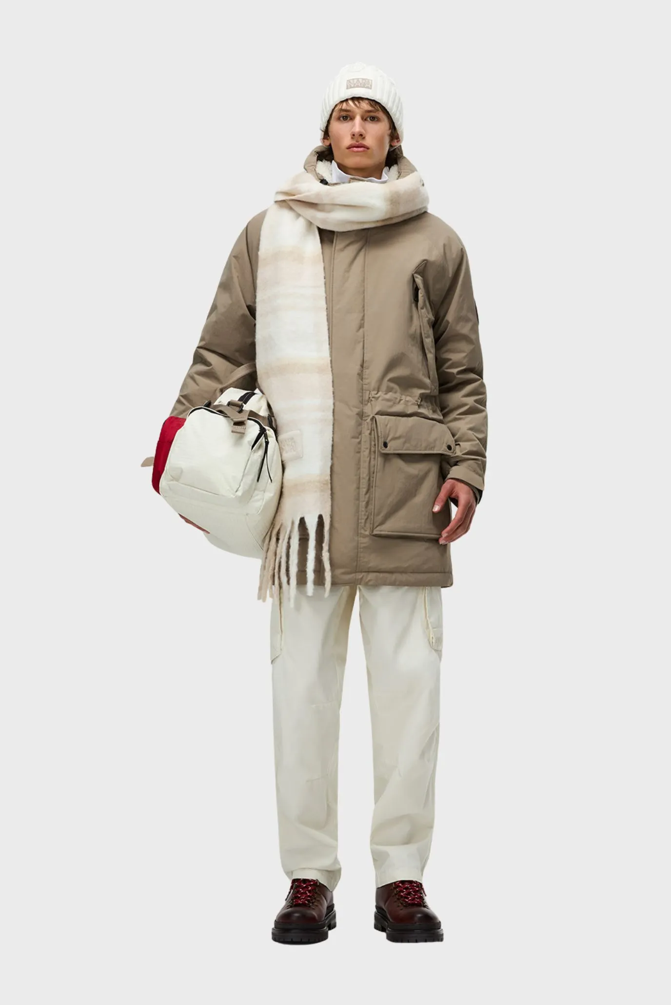 Мужская бежевая куртка 5