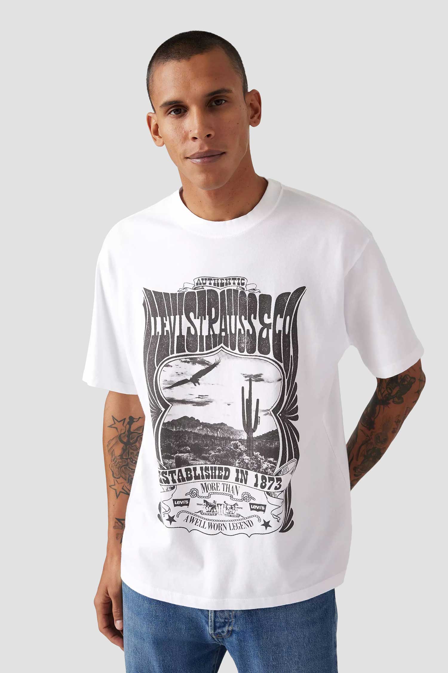 Мужская белая футболка 4