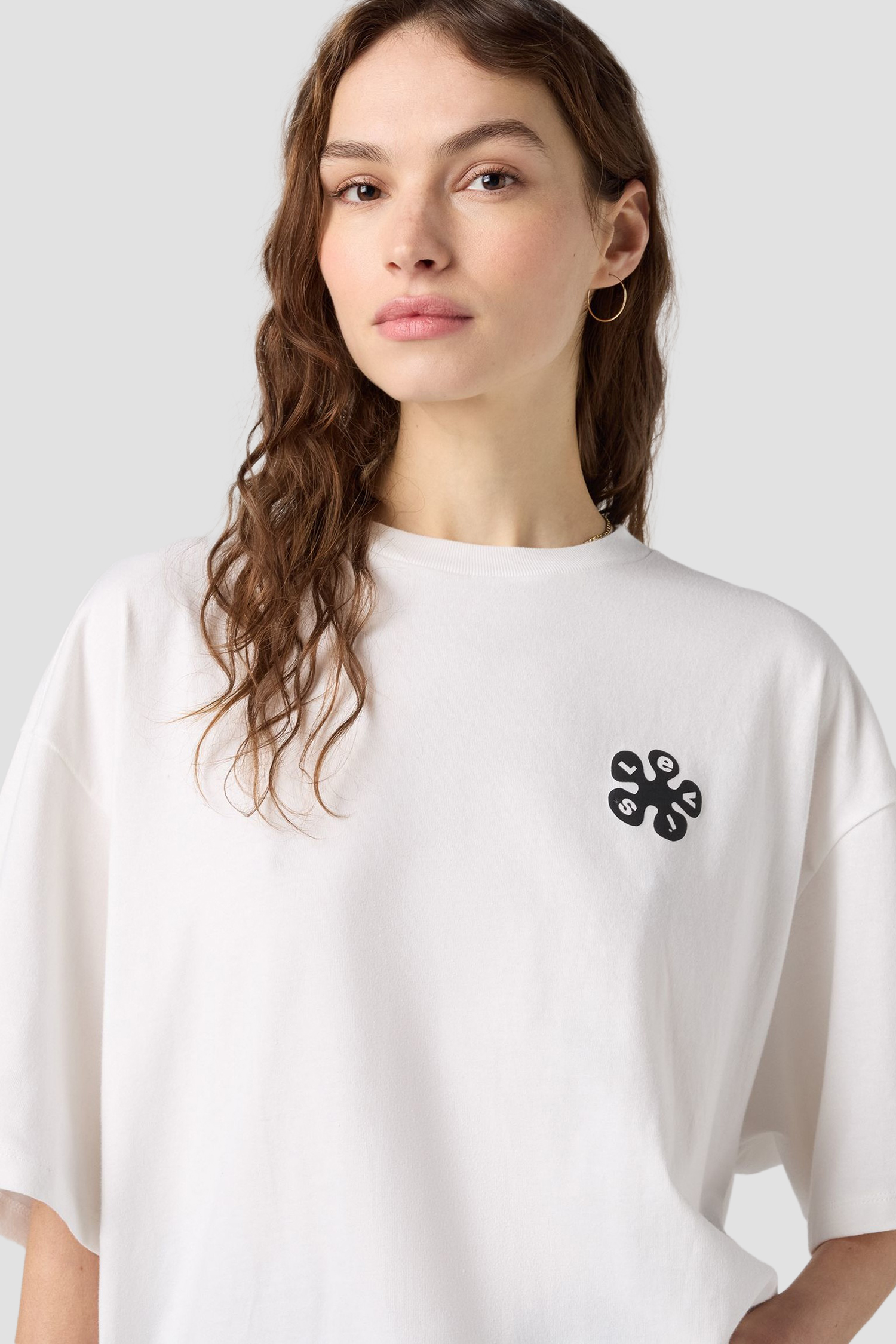 Женская белая футболка 6