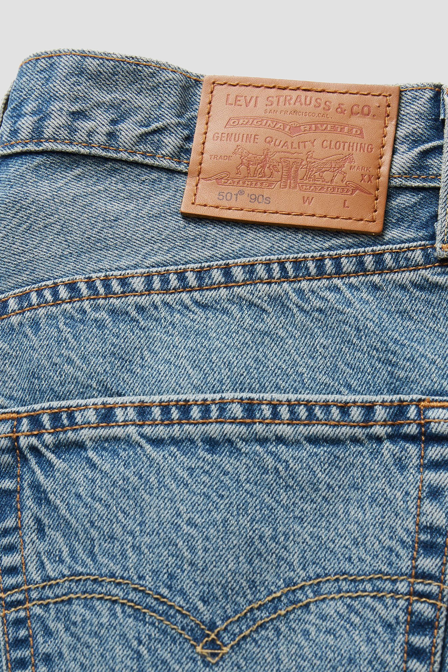 Женские голубые джинсовые шорты 501® '90s Lightweight 6