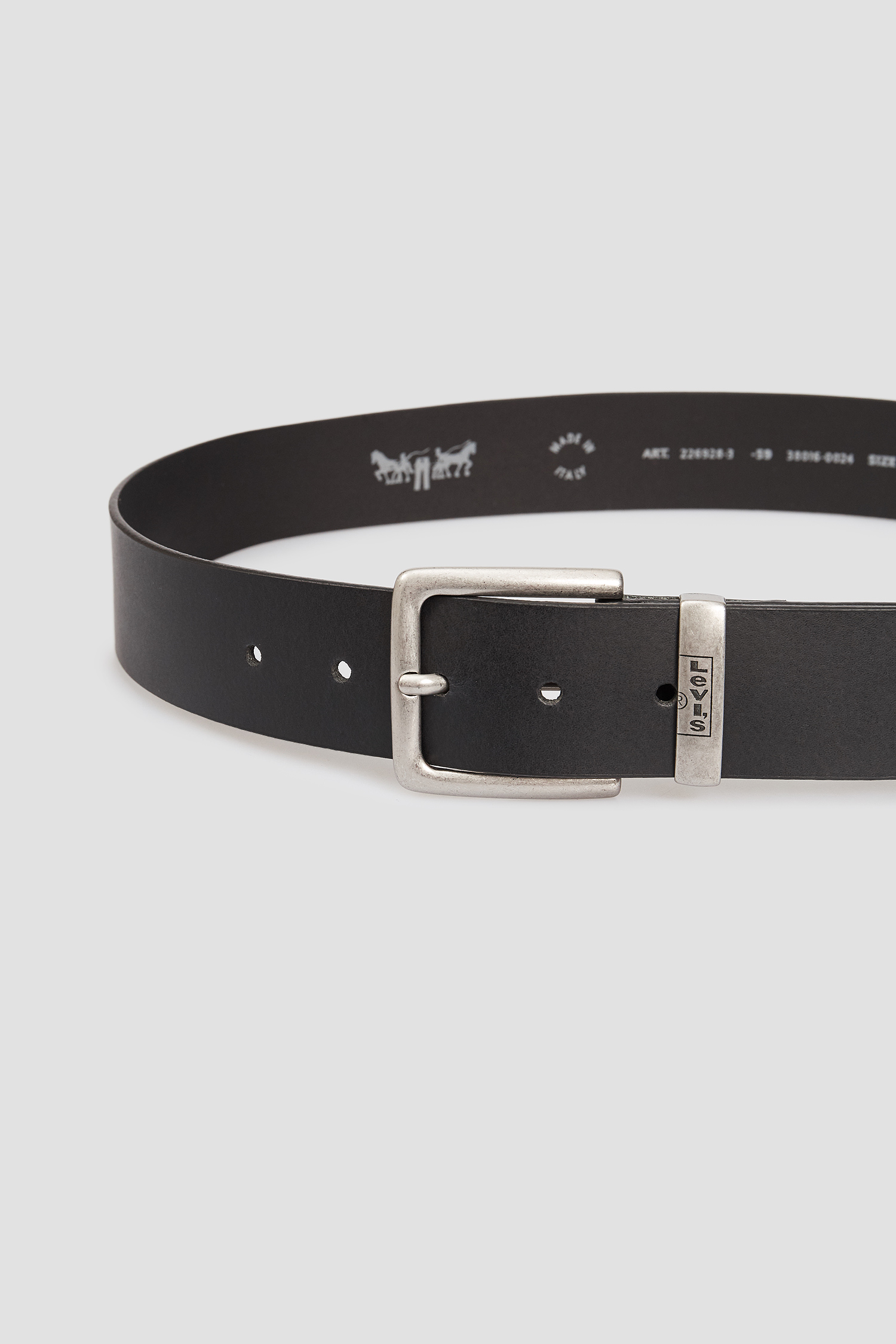 Черный кожаный ремень 3