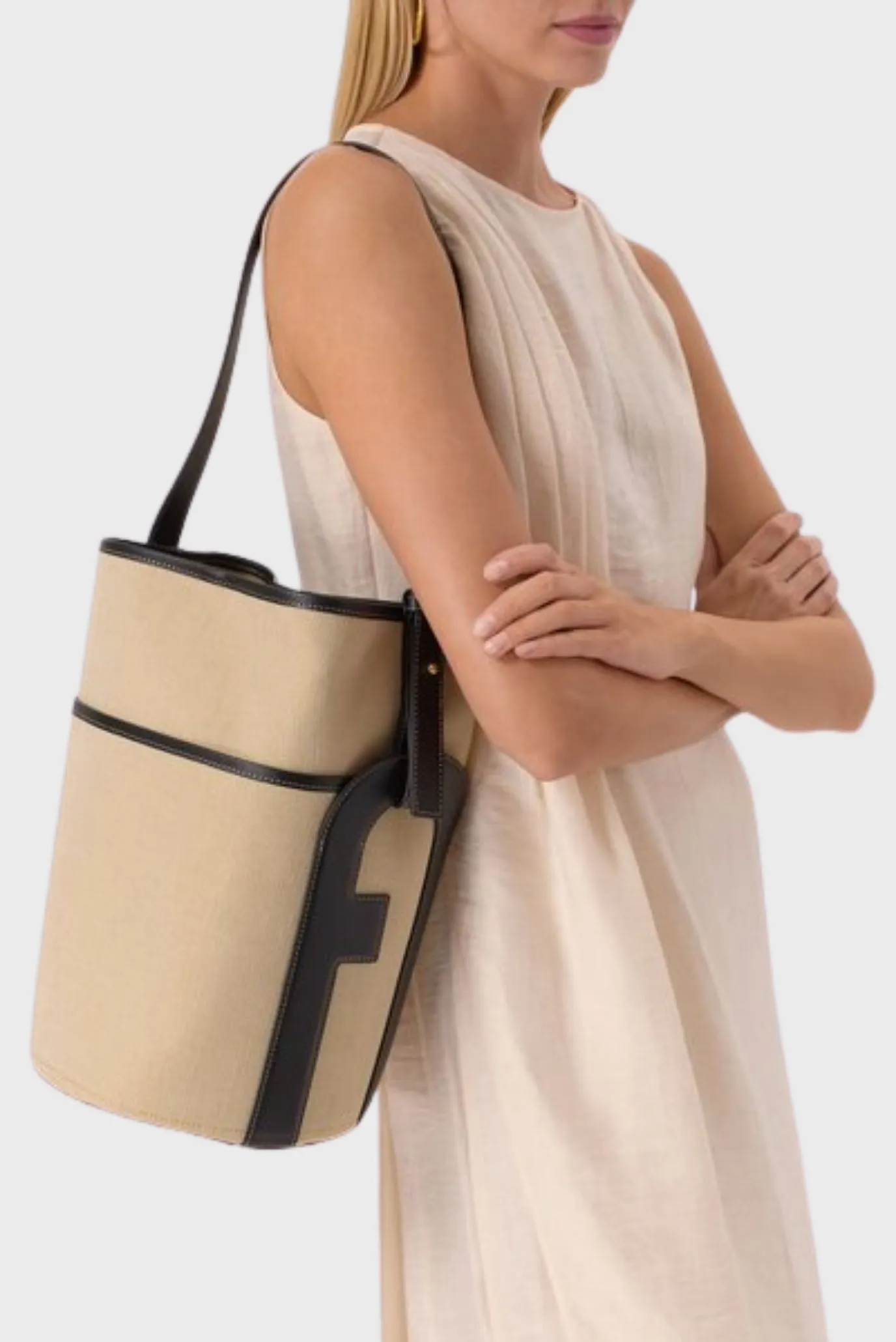 FURLA LIDO M BUCKET BAG 4