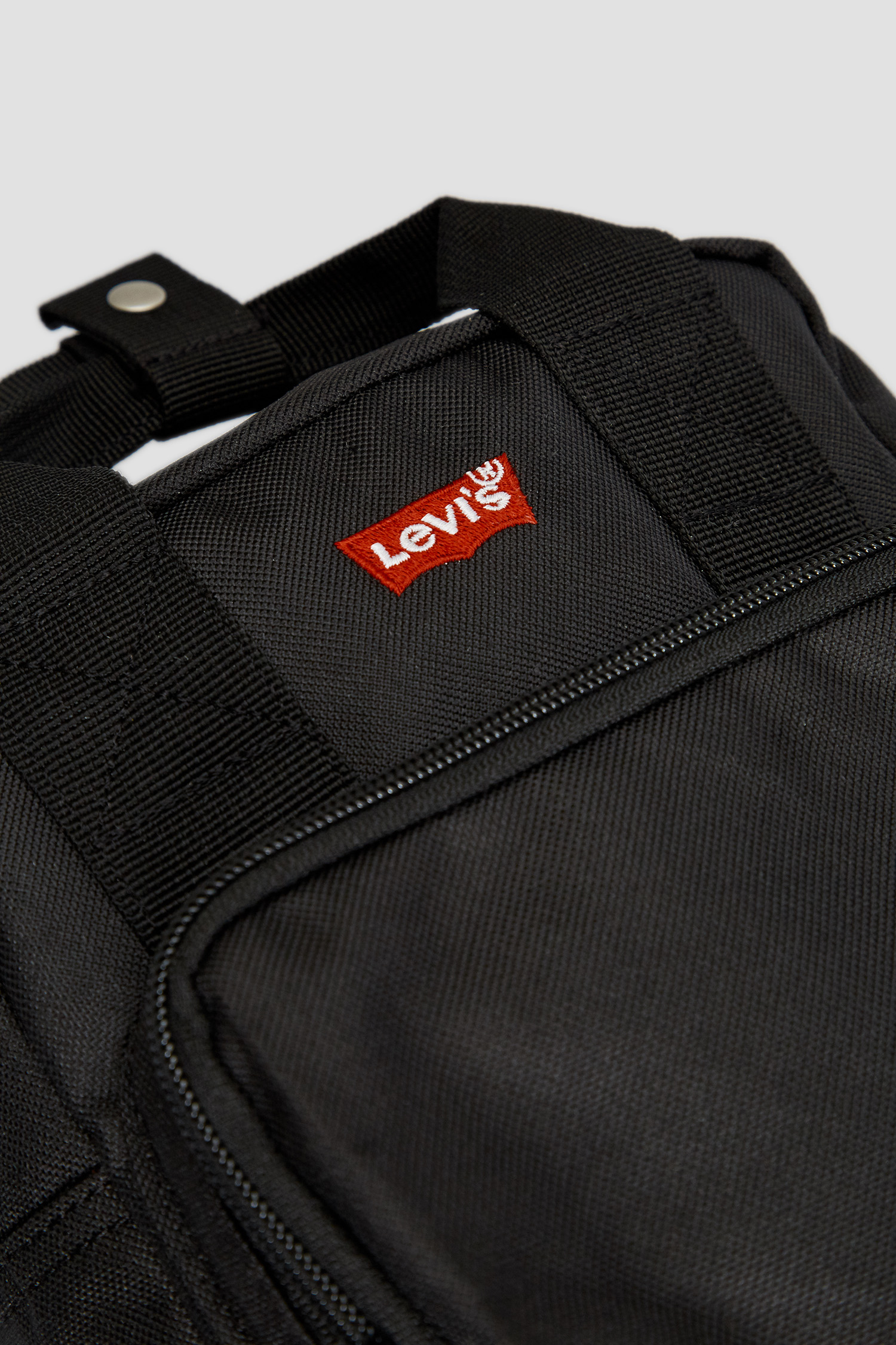 Женский черный рюкзак 4