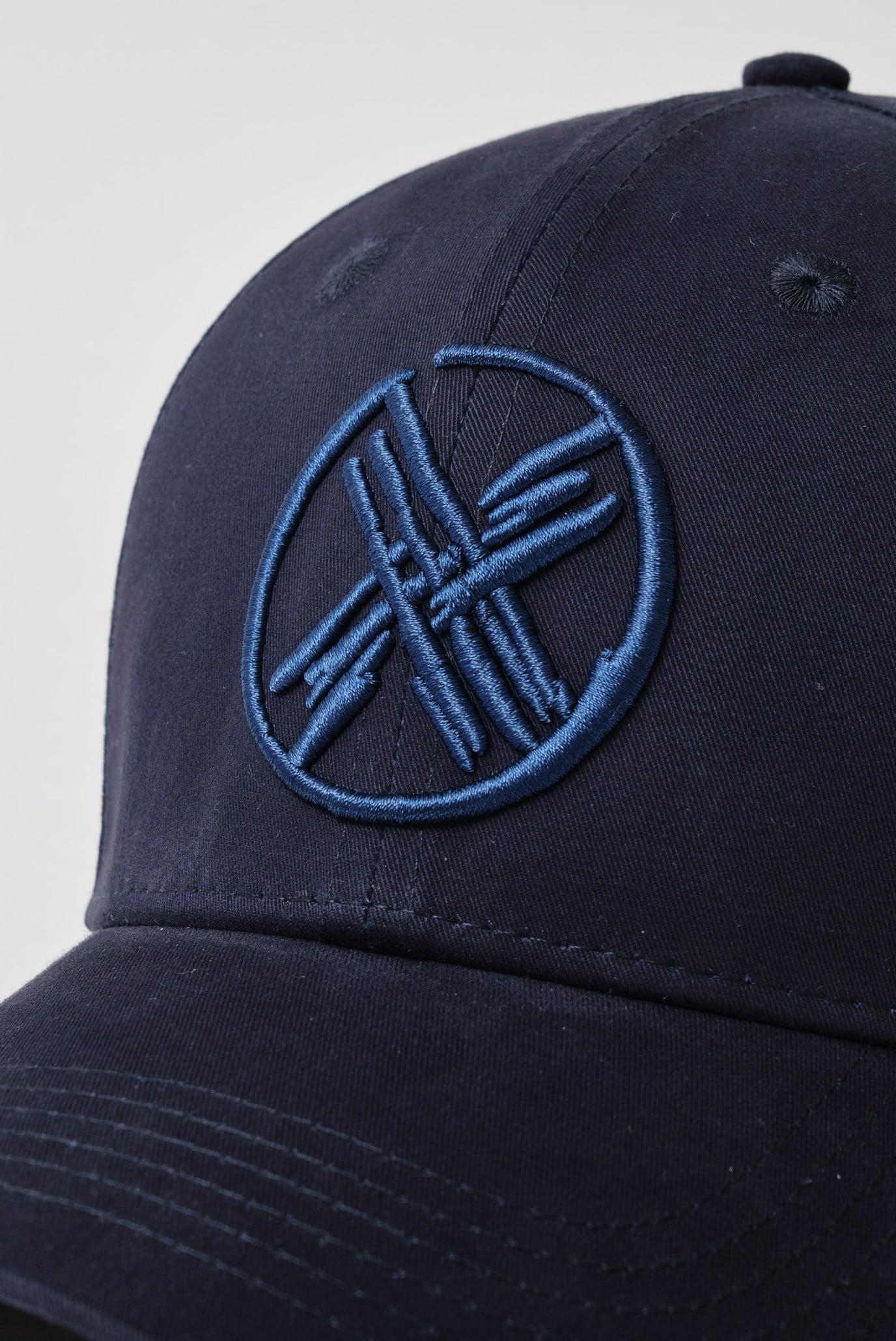 Темно-синяя кепка SHANYRAQ (Унисекс) 3