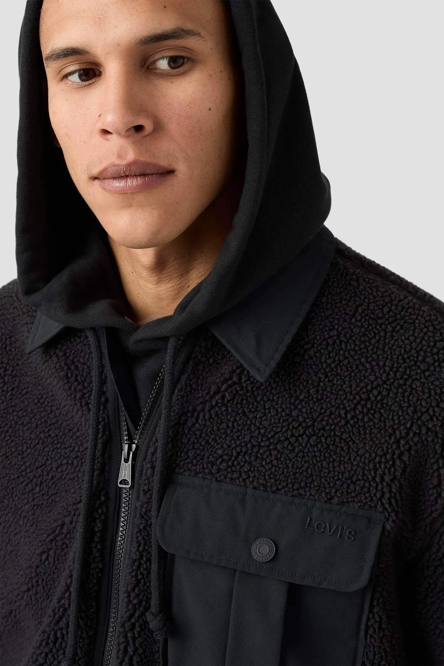 Мужская черная куртка 4