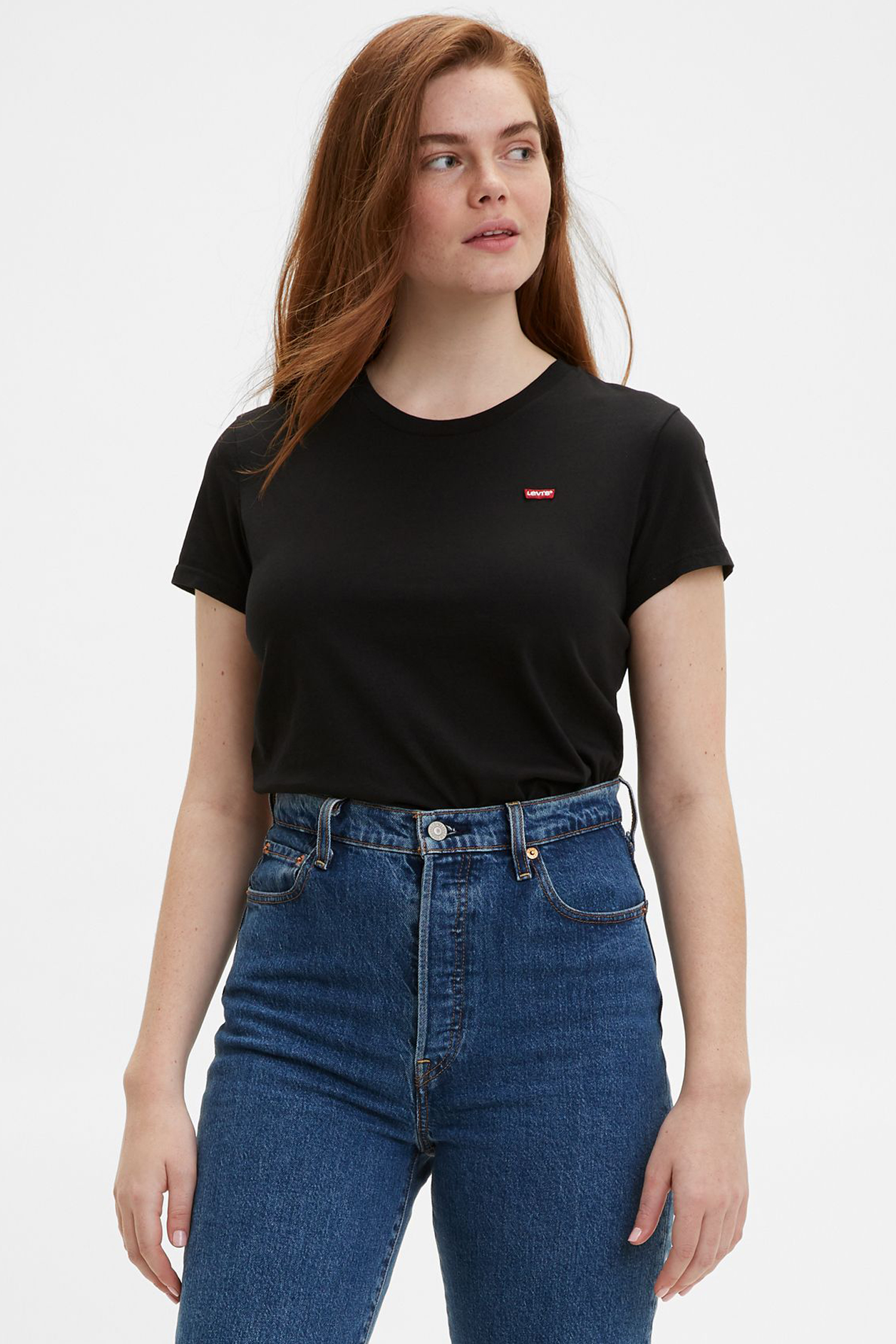 Женская черная футболка 1