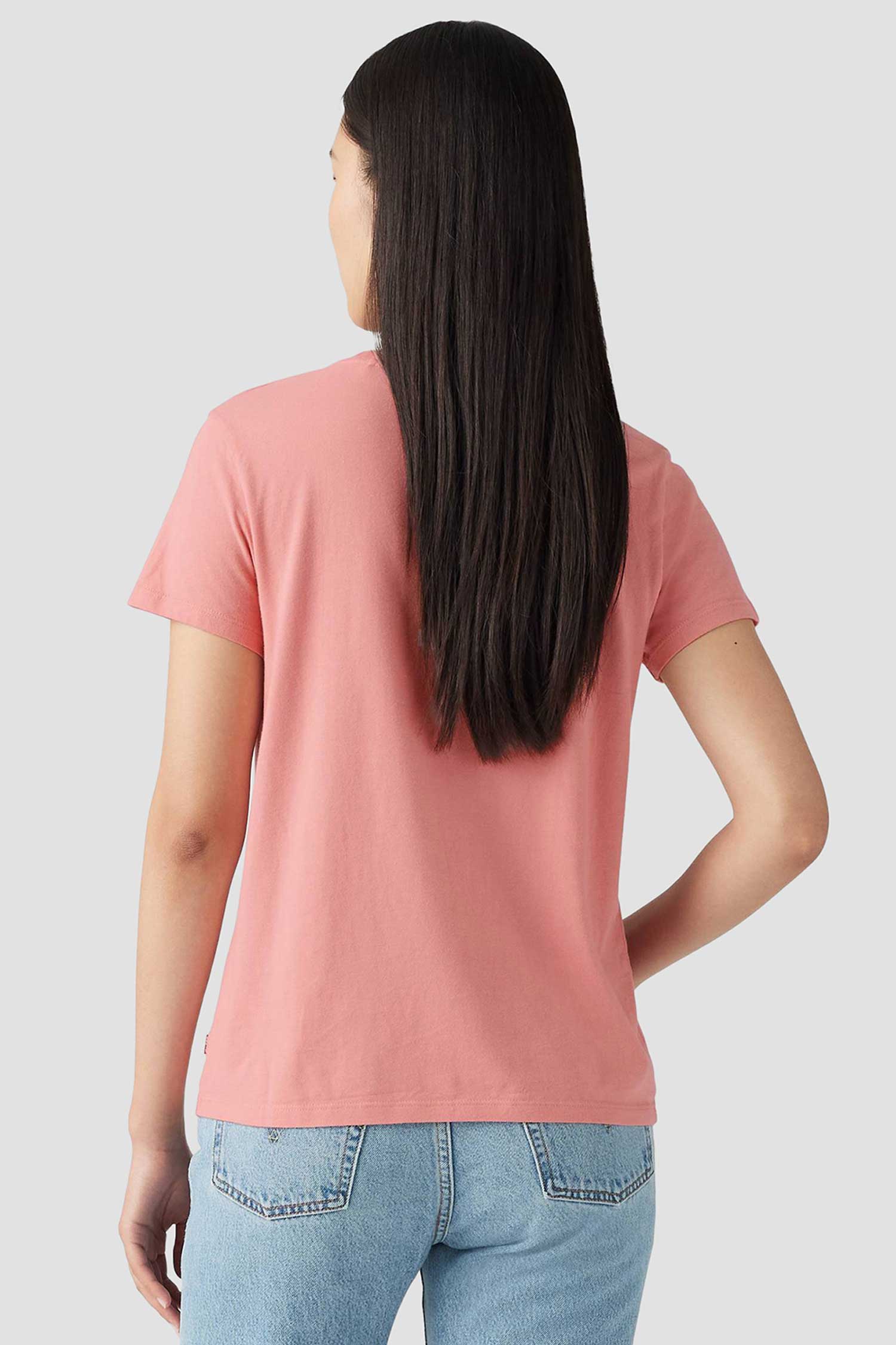 Женская розовая футболка 3