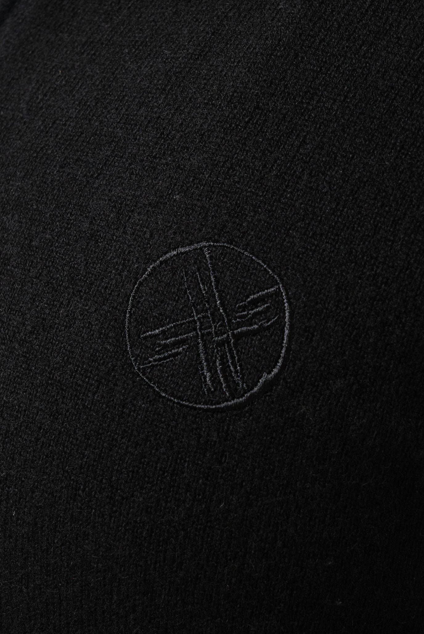 Мужская черная кофта на замке 8